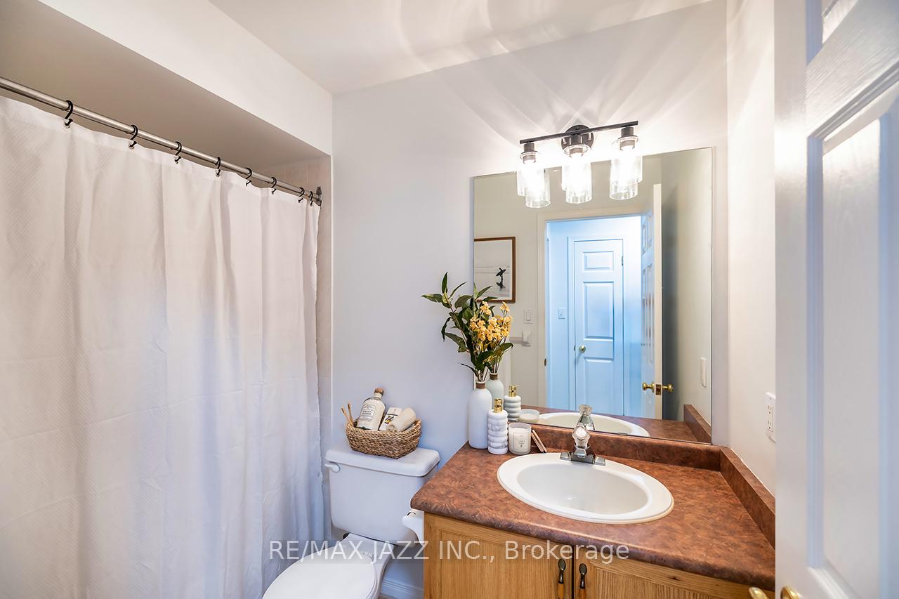 Photo 26 of 875 Beatrice Street E, Oshawa, Pinecrest — HOMEH