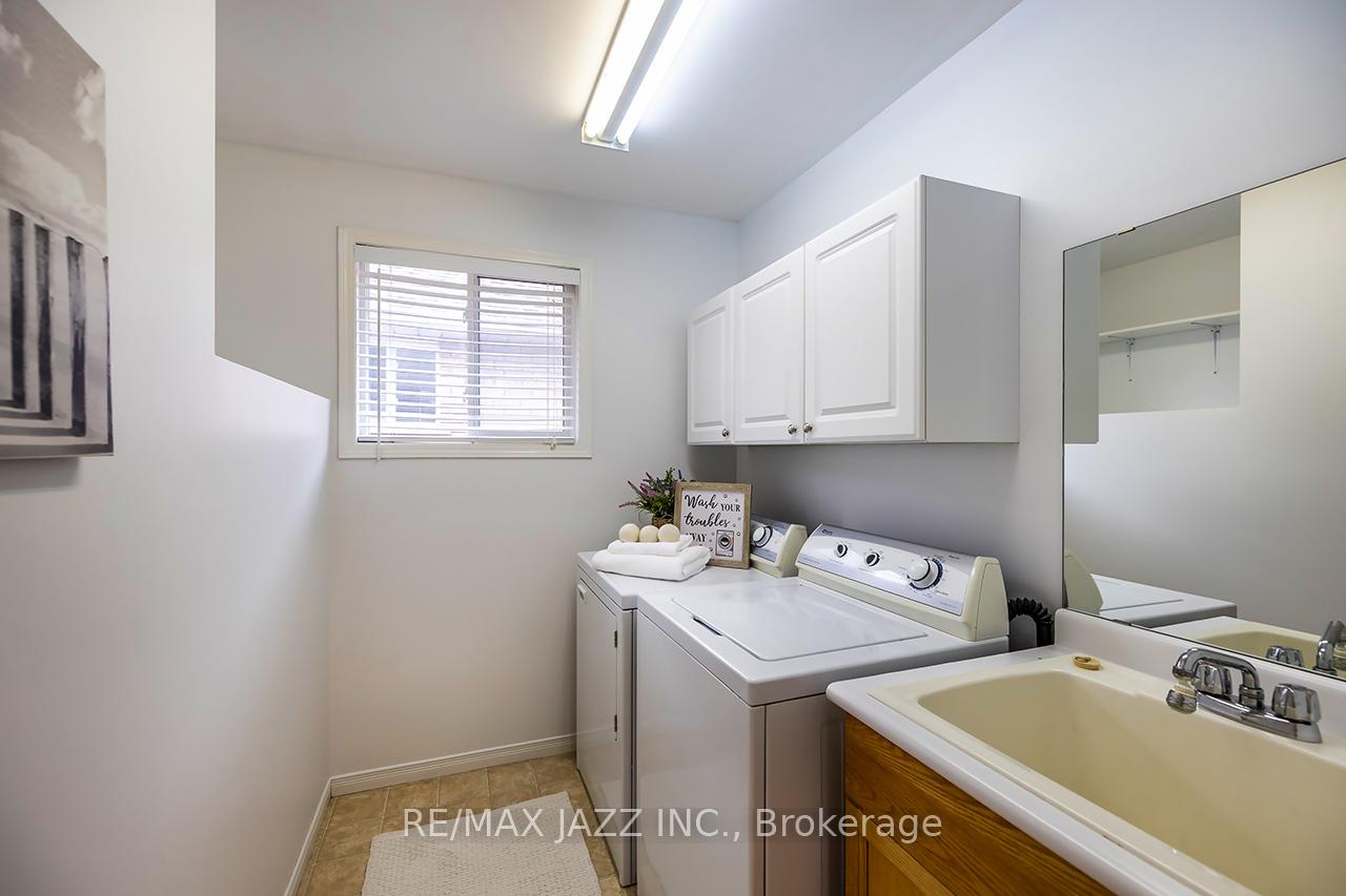 Photo 28 of 875 Beatrice Street E, Oshawa, Pinecrest — HOMEH