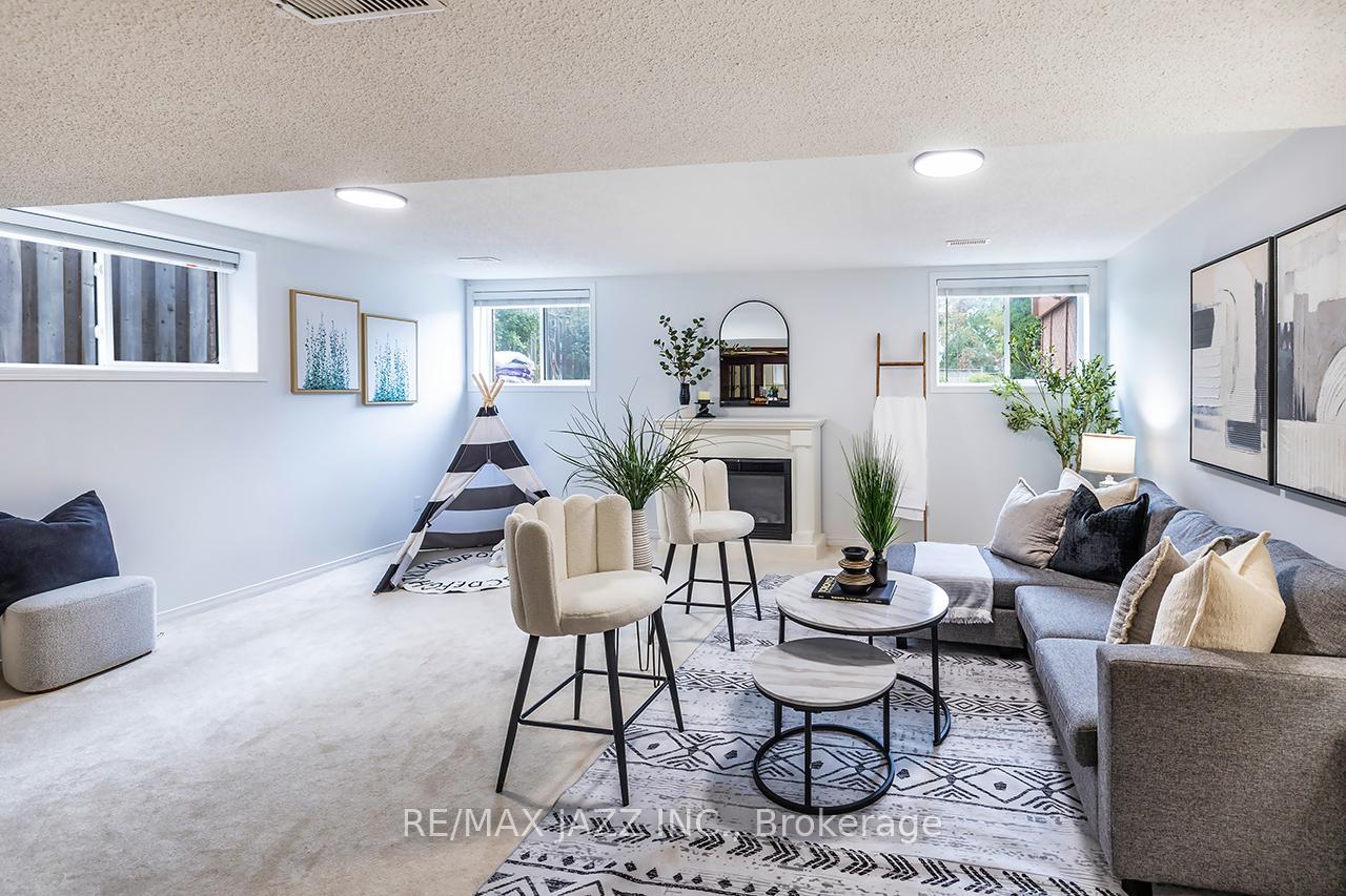 Photo 30 of 875 Beatrice Street E, Oshawa, Pinecrest — HOMEH