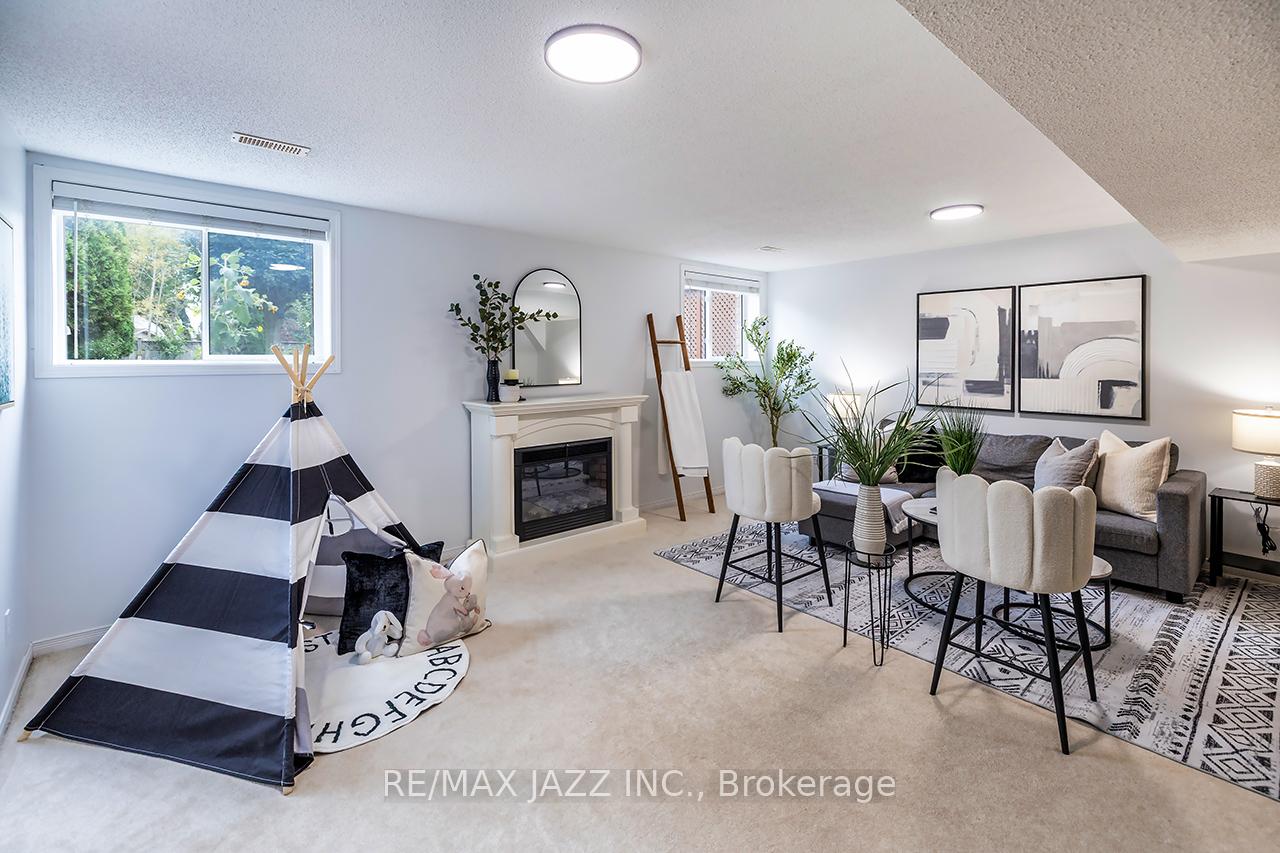 Photo 32 of 875 Beatrice Street E, Oshawa, Pinecrest — HOMEH