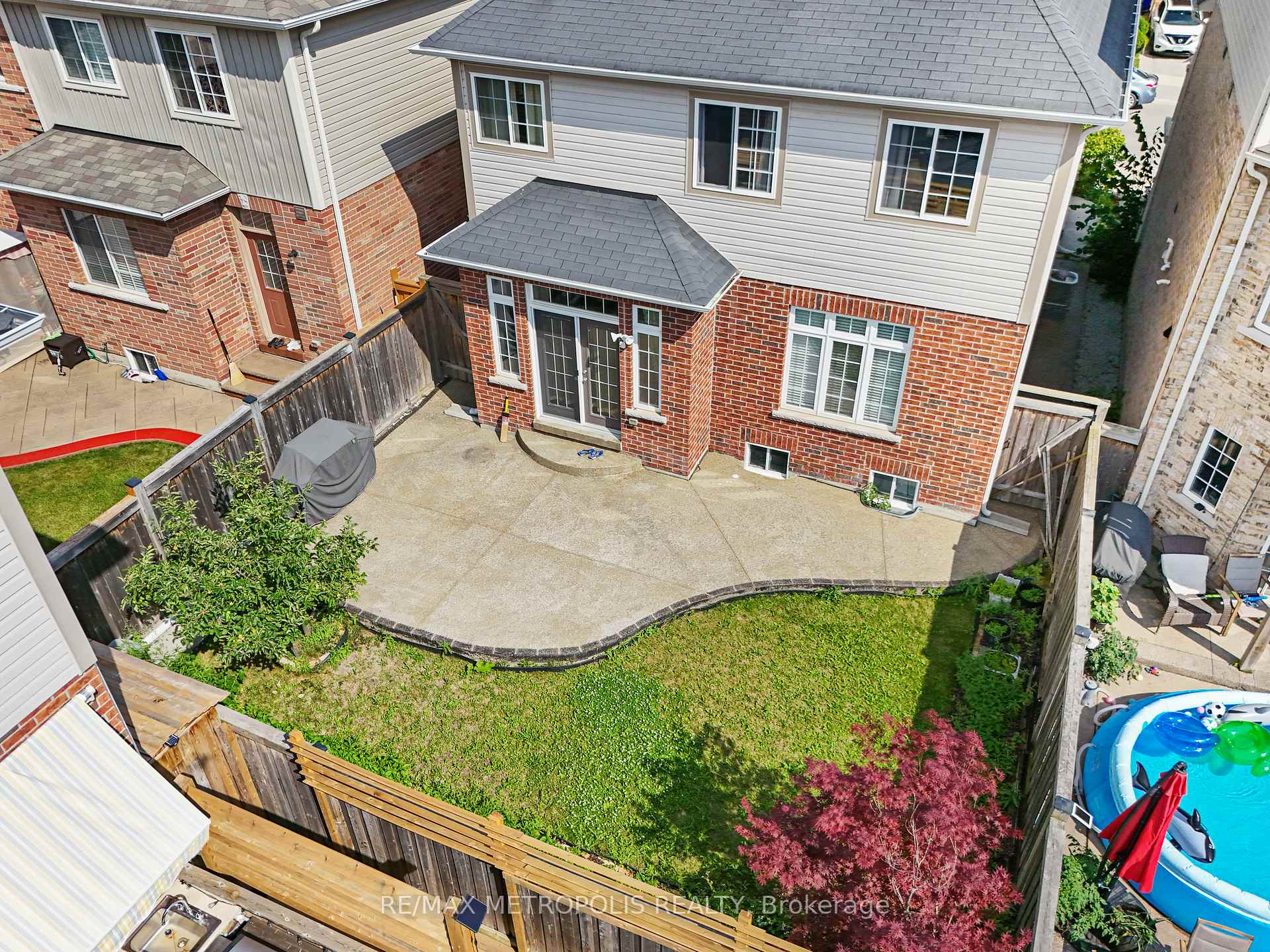 Photo 6 of 1261 Rusk Avenue, Milton, Clarke — HOMEH