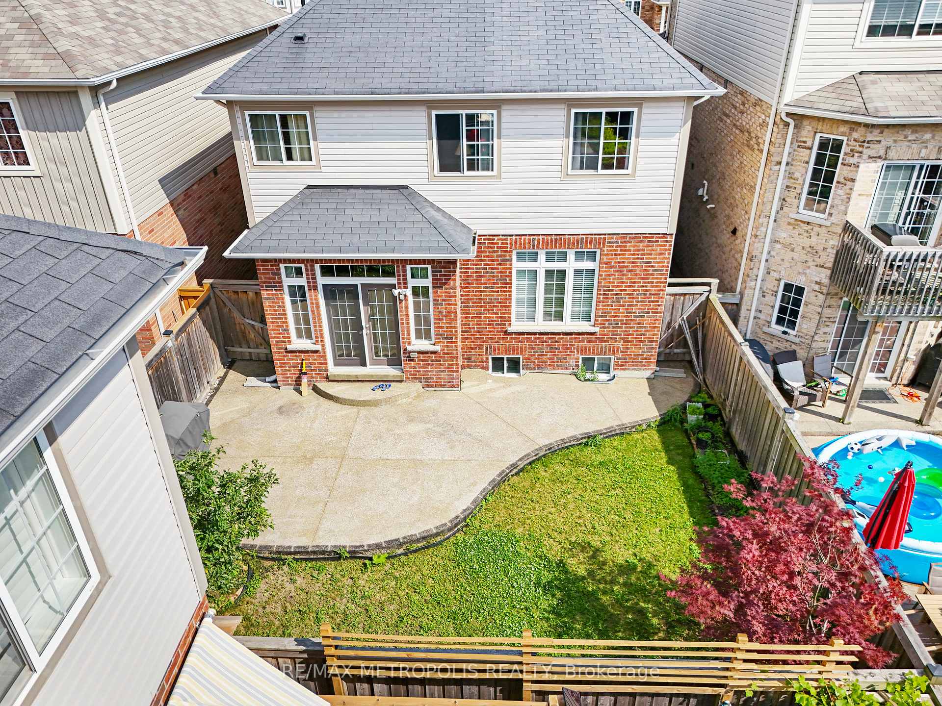 Photo 7 of 1261 Rusk Avenue, Milton, Clarke — HOMEH