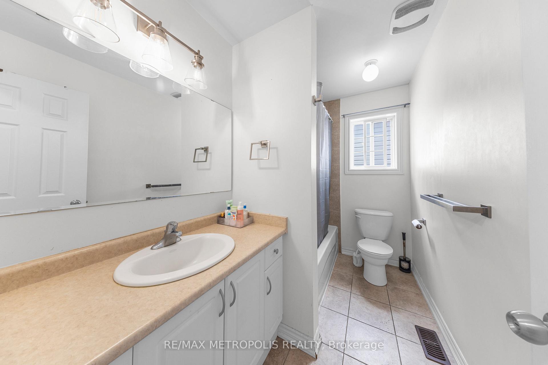 Photo 18 of 1261 Rusk Avenue, Milton, Clarke — HOMEH