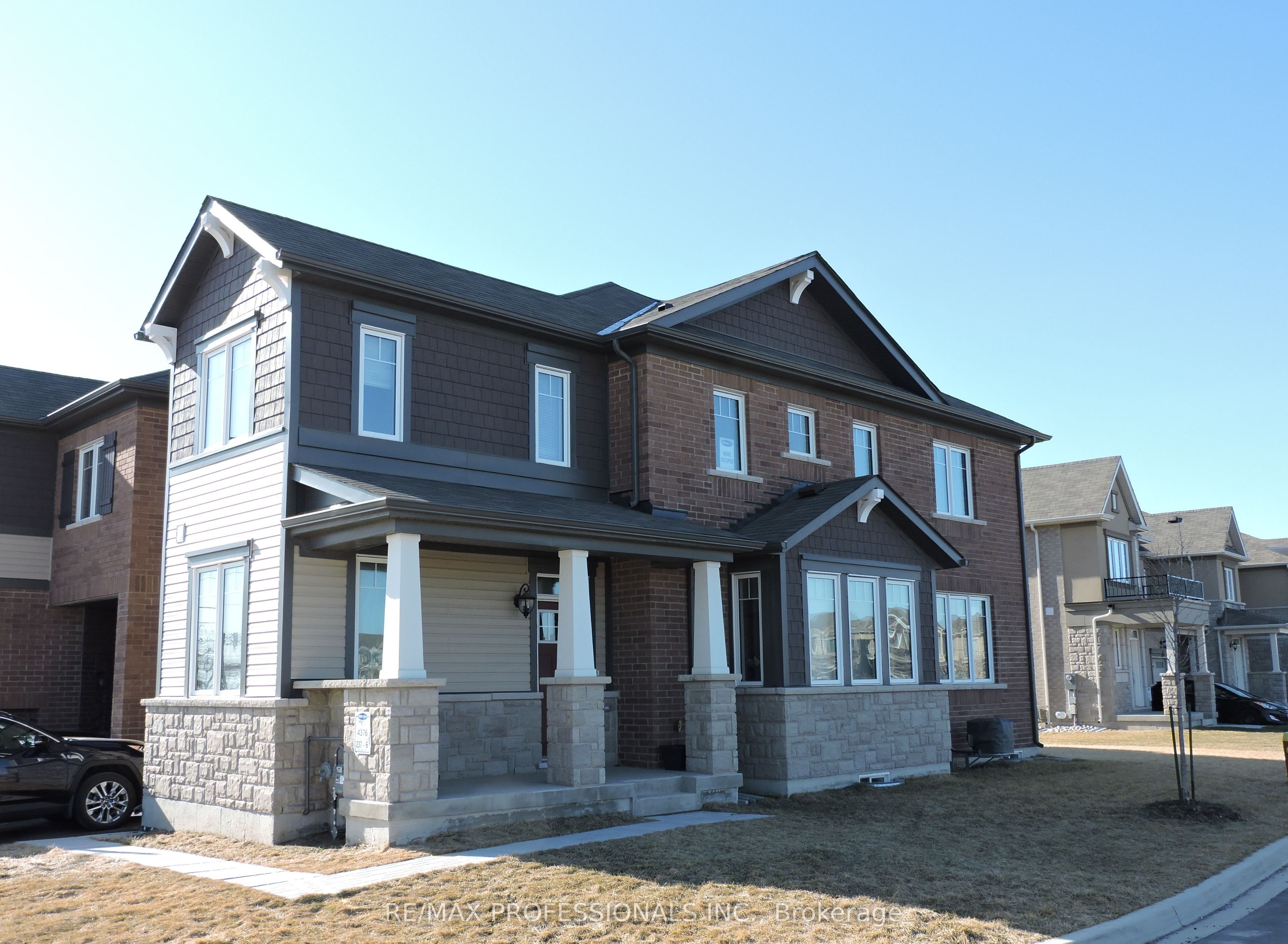 Photo 1 of 930 Cherry Court, Milton, Cobban — HOMEH