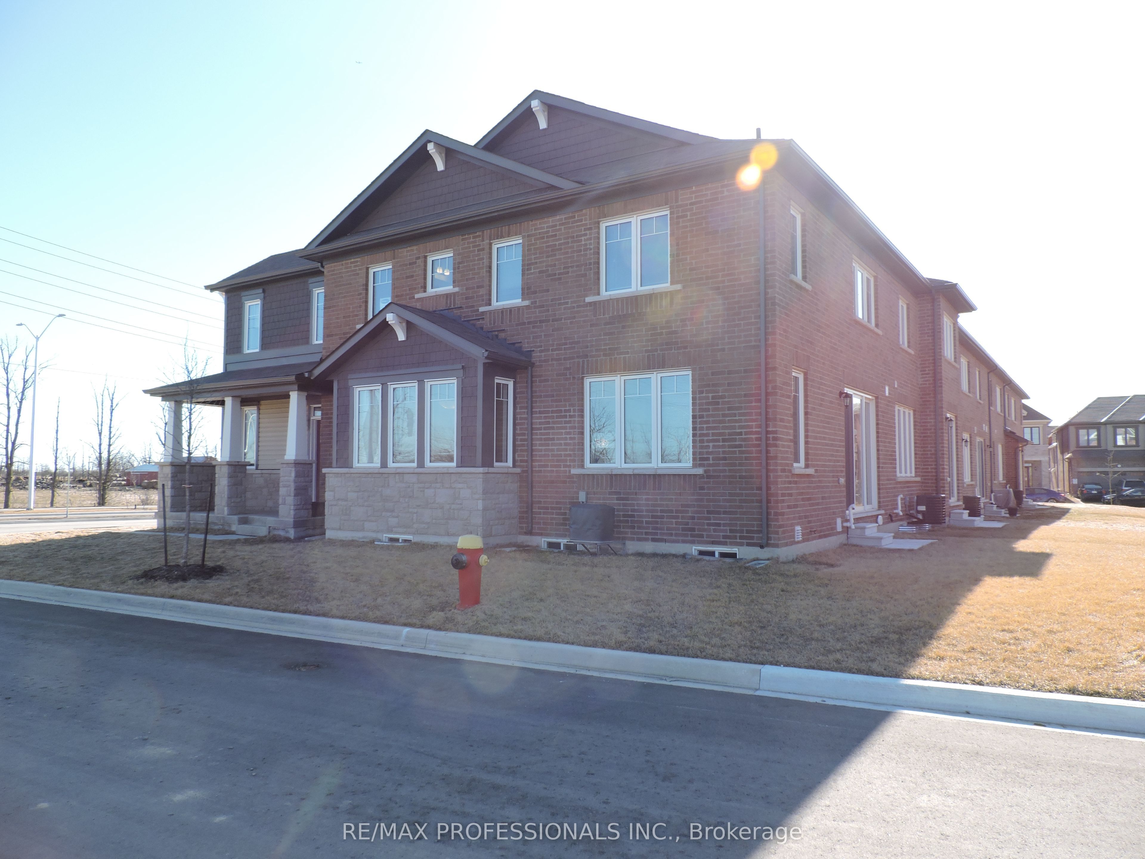 Photo 36 of 930 Cherry Court, Milton, Cobban — HOMEH