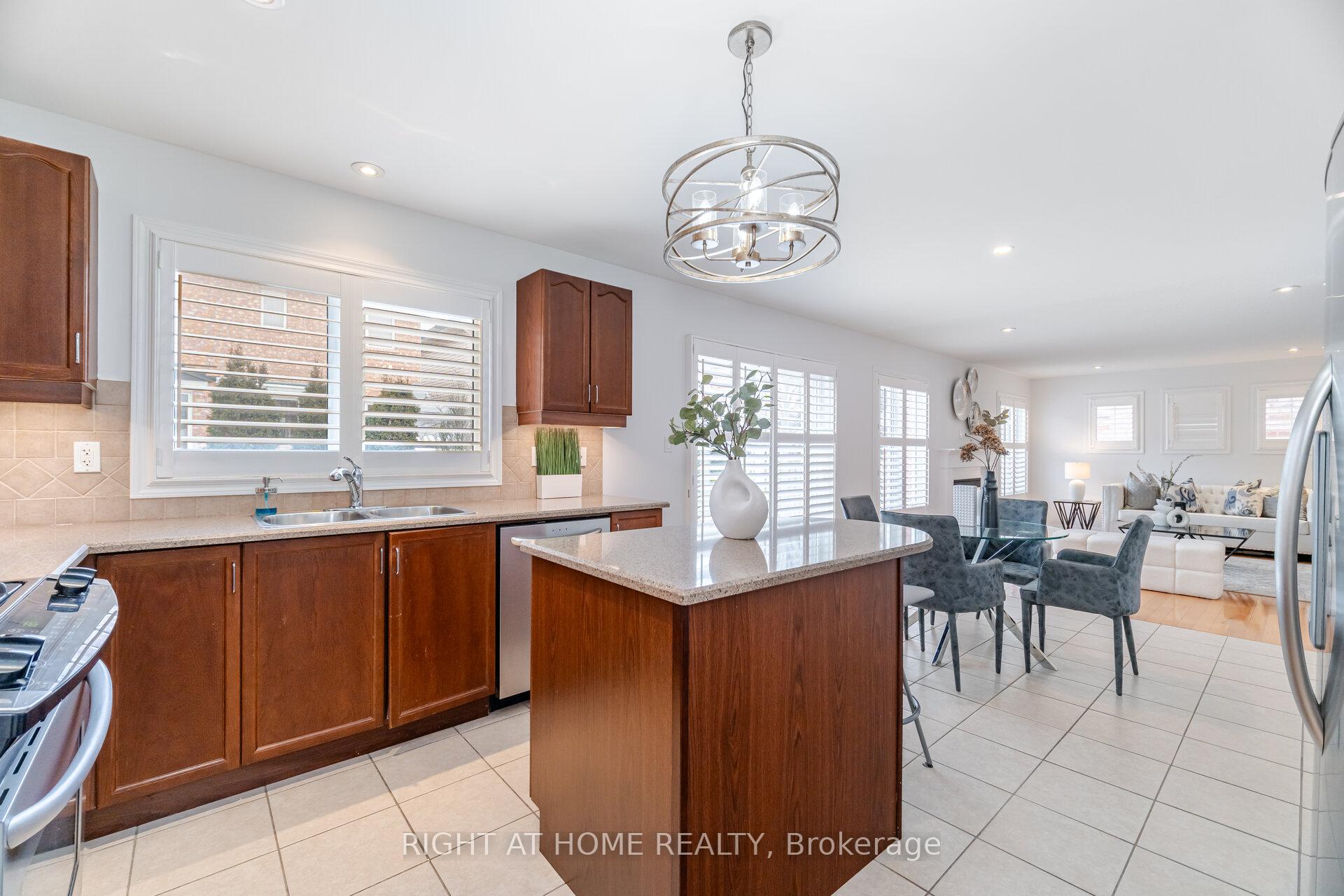 Photo 9 of 820 Rayner Court, Milton, Harrison — HOMEH