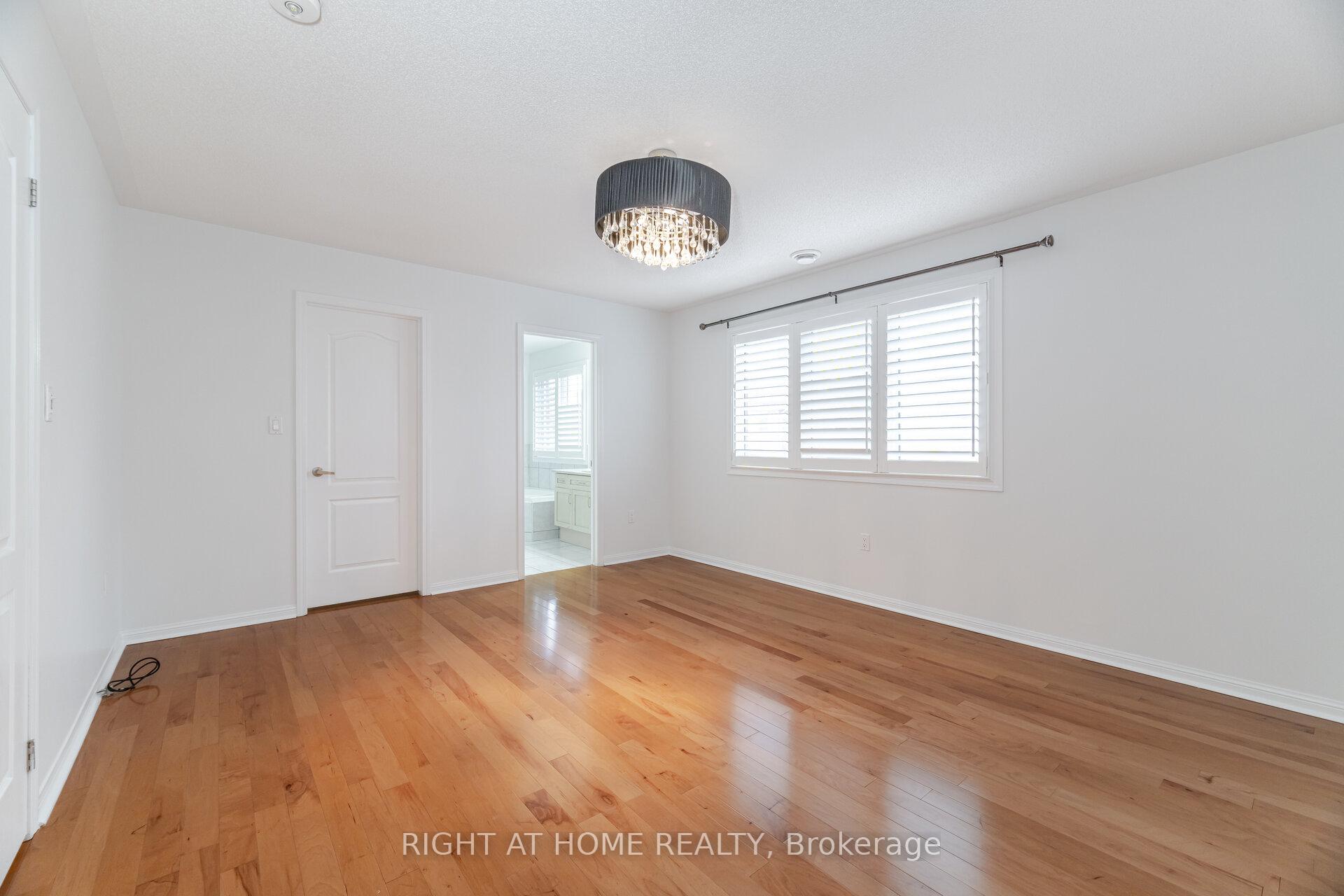 Photo 5 of 820 Rayner Court, Milton, Harrison — HOMEH