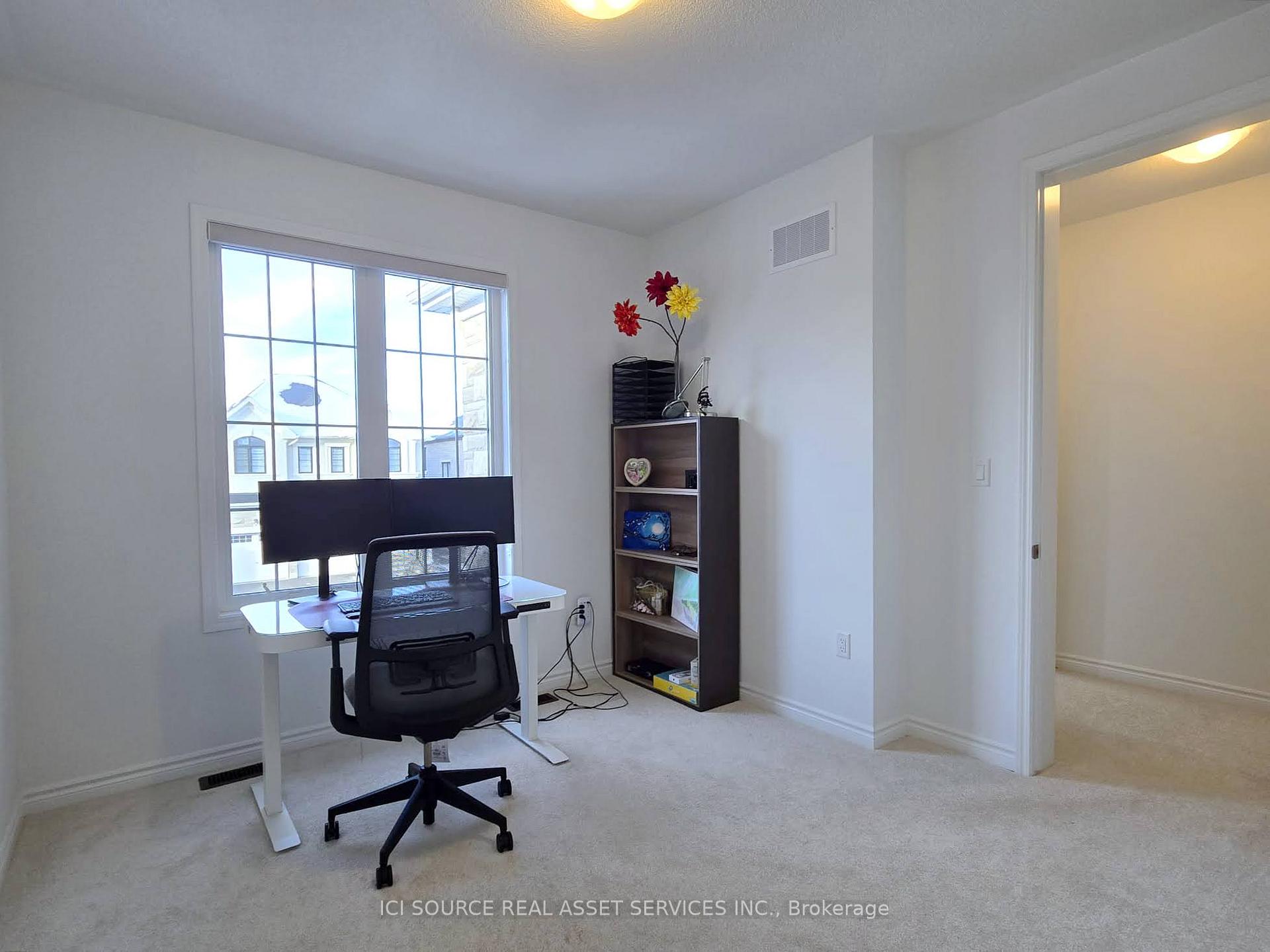 Photo 22 of 1405 Mockingbird Square, Pickering, Rural Pickering — HOMEH