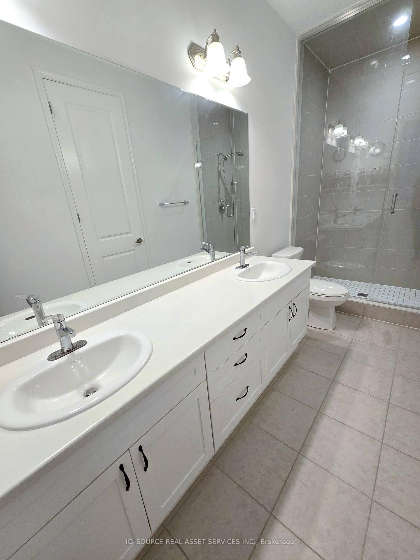 Photo 29 of 1405 Mockingbird Square, Pickering, Rural Pickering — HOMEH