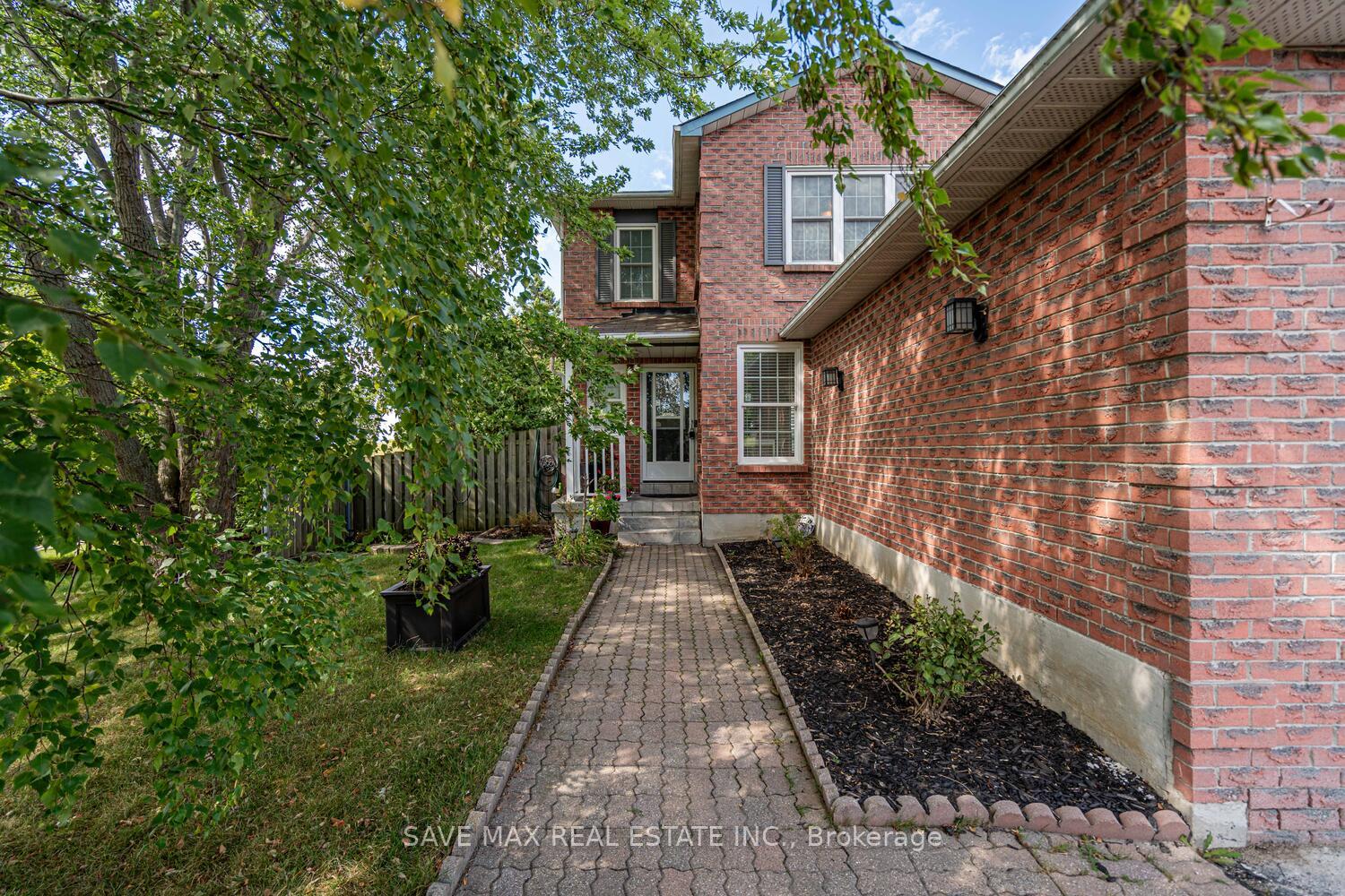 Photo 6 of 1058 Renaissance Drive, Oshawa, Lakeview — HOMEH