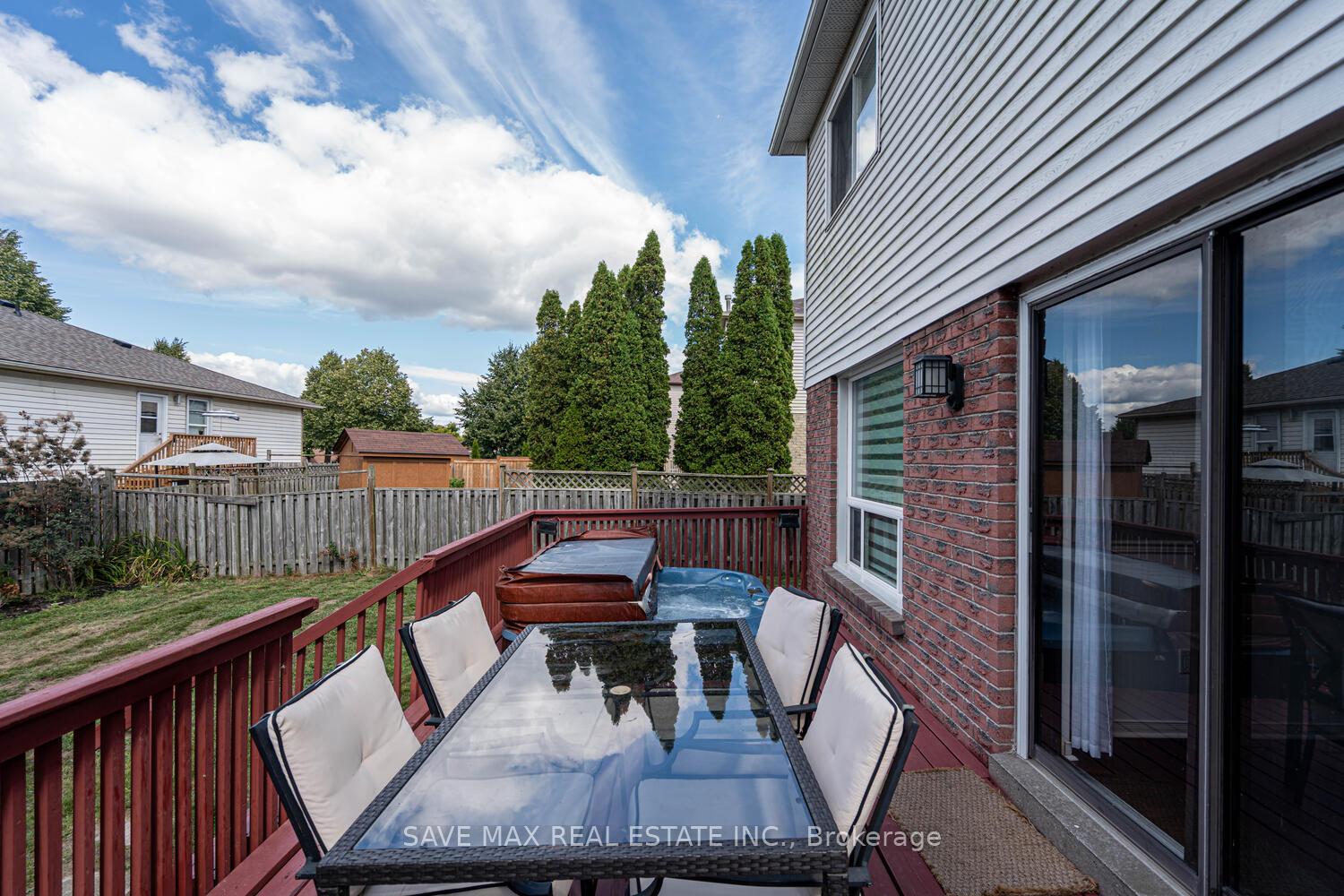 Photo 19 of 1058 Renaissance Drive, Oshawa, Lakeview — HOMEH
