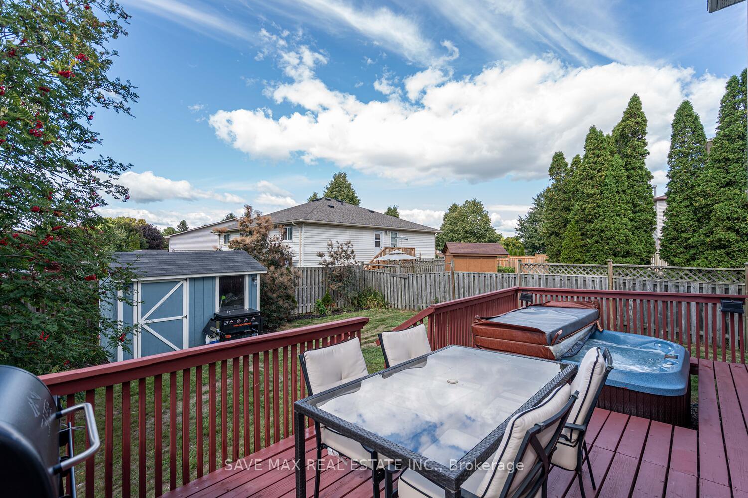 Photo 20 of 1058 Renaissance Drive, Oshawa, Lakeview — HOMEH