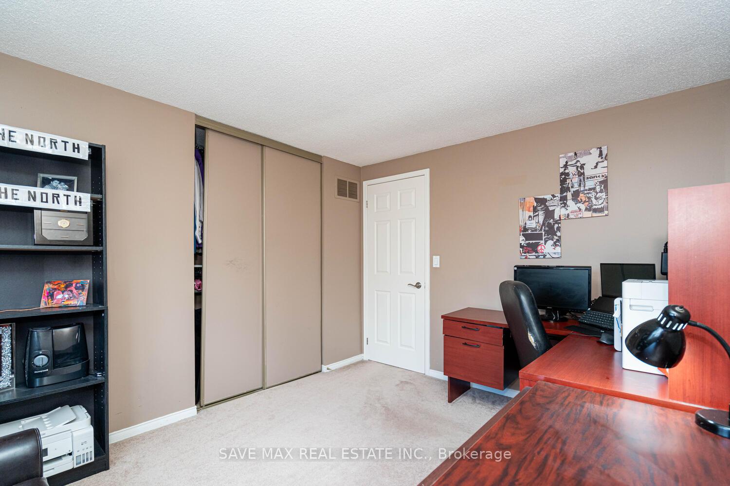 Photo 32 of 1058 Renaissance Drive, Oshawa, Lakeview — HOMEH