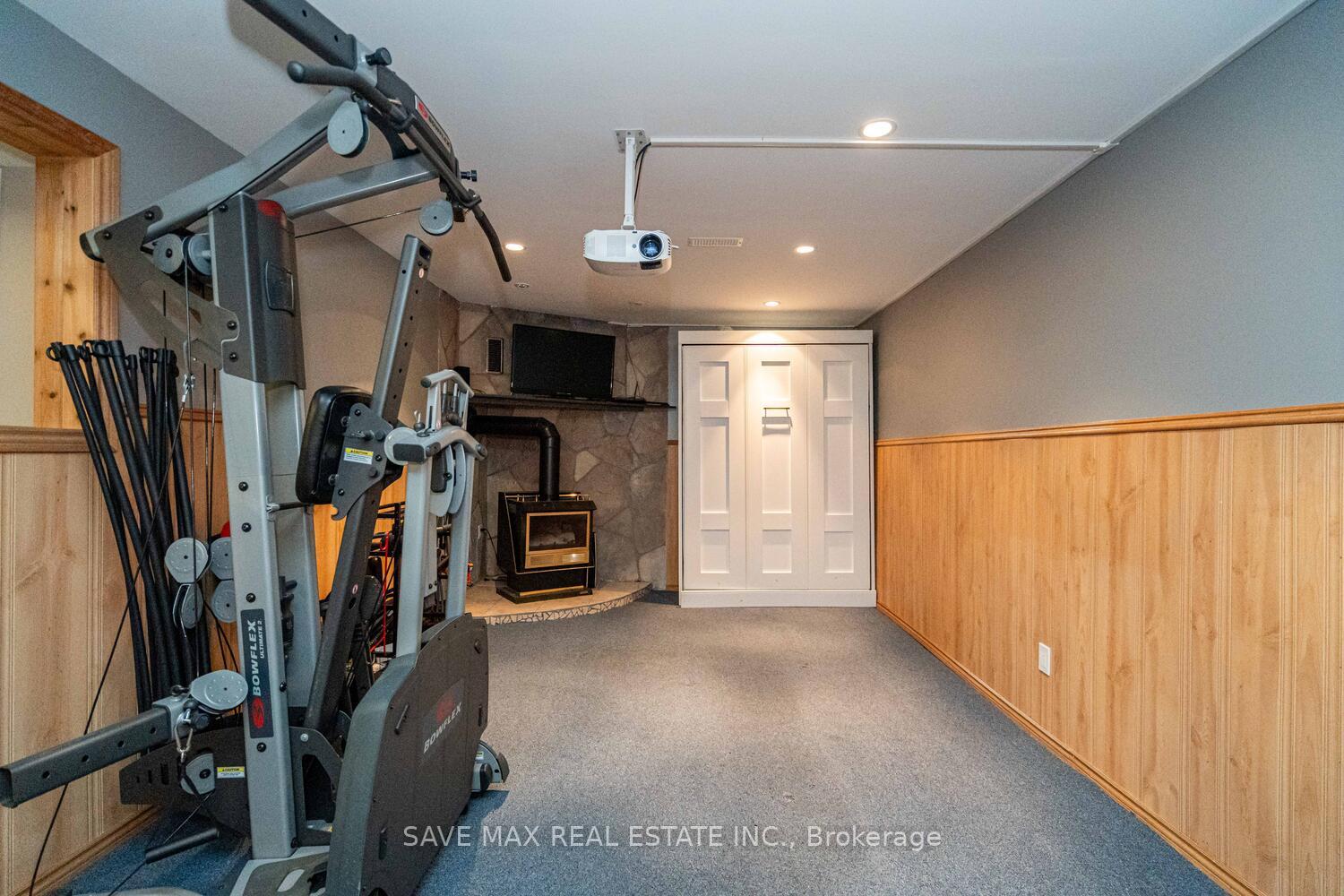Photo 38 of 1058 Renaissance Drive, Oshawa, Lakeview — HOMEH