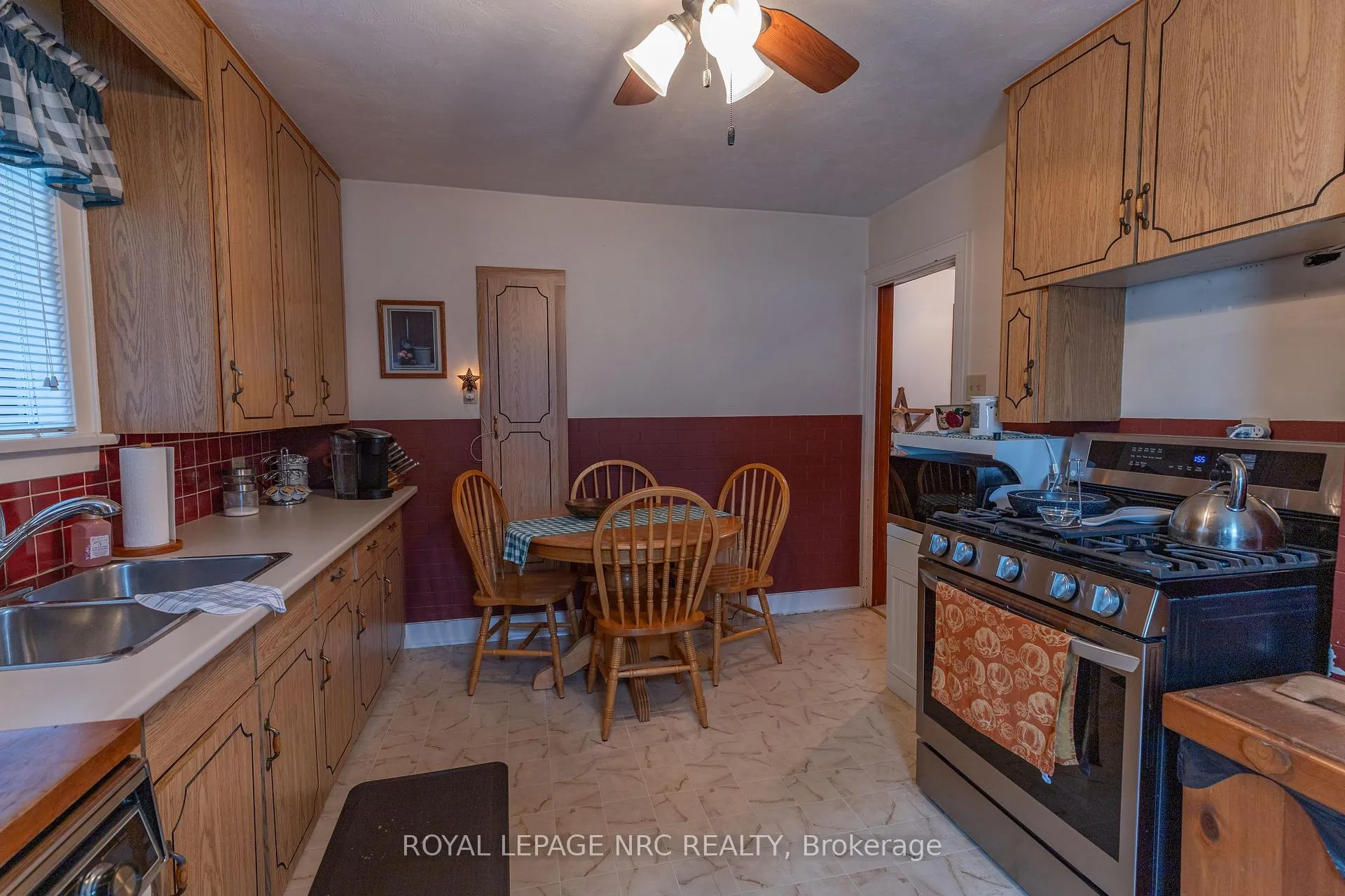 Photo 12 of 248 Bell Street, Port Colborne, Killaly East — HOMEH