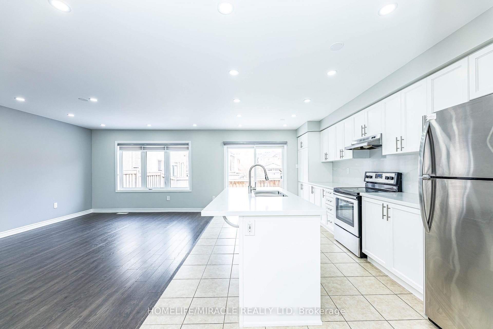 Photo 13 of 1633 Clitherow Street, Milton, Ford — HOMEH