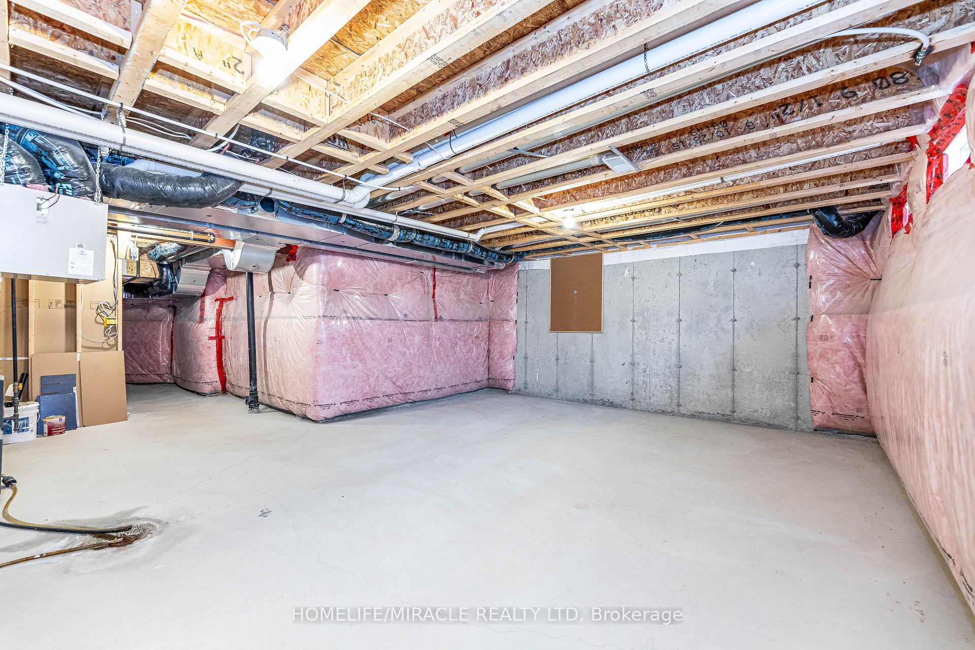 Photo 41 of 1633 Clitherow Street, Milton, Ford — HOMEH