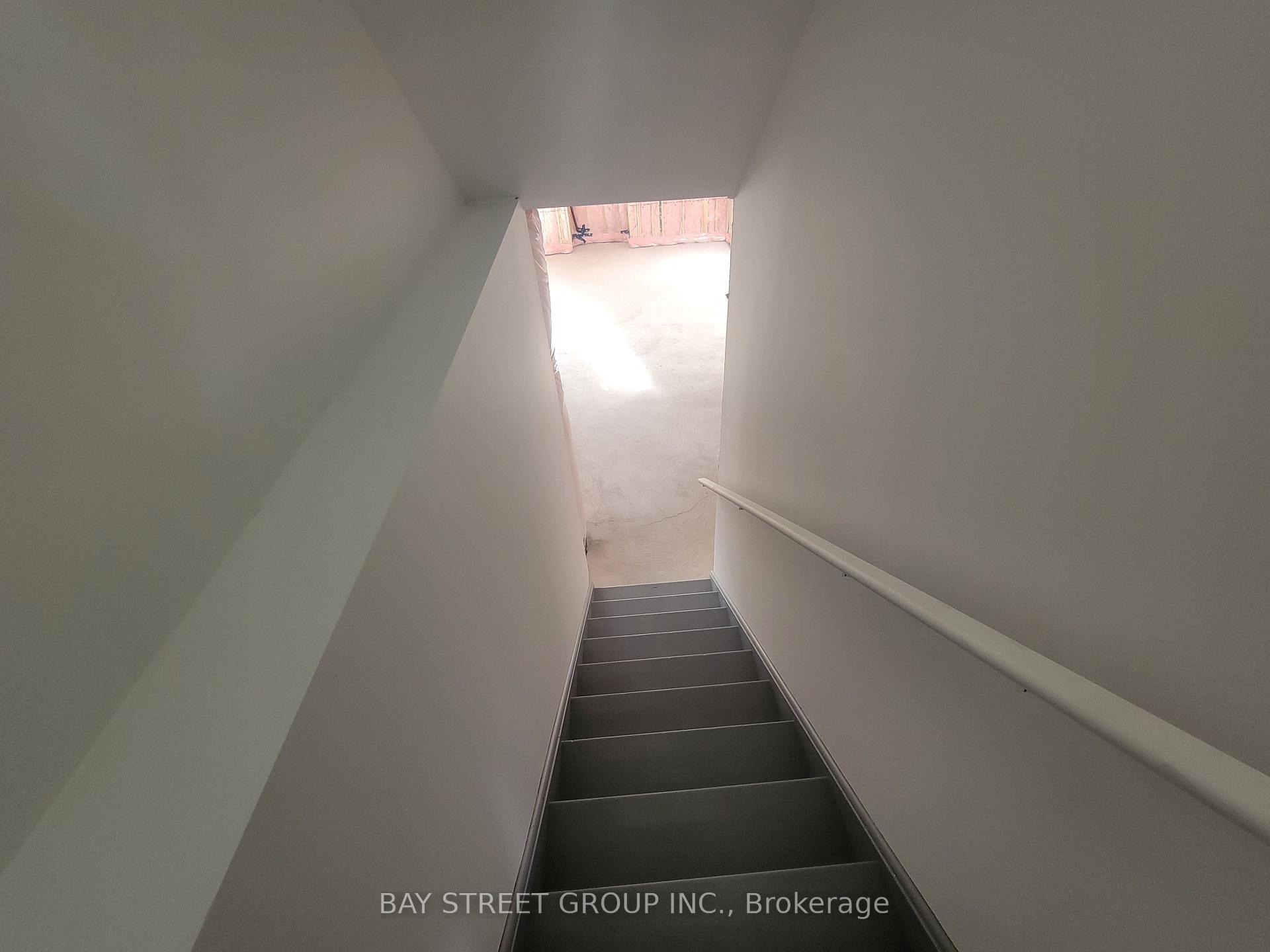 Photo 35 of 3422 Braeside Way, Pickering, Rural Pickering — HOMEH
