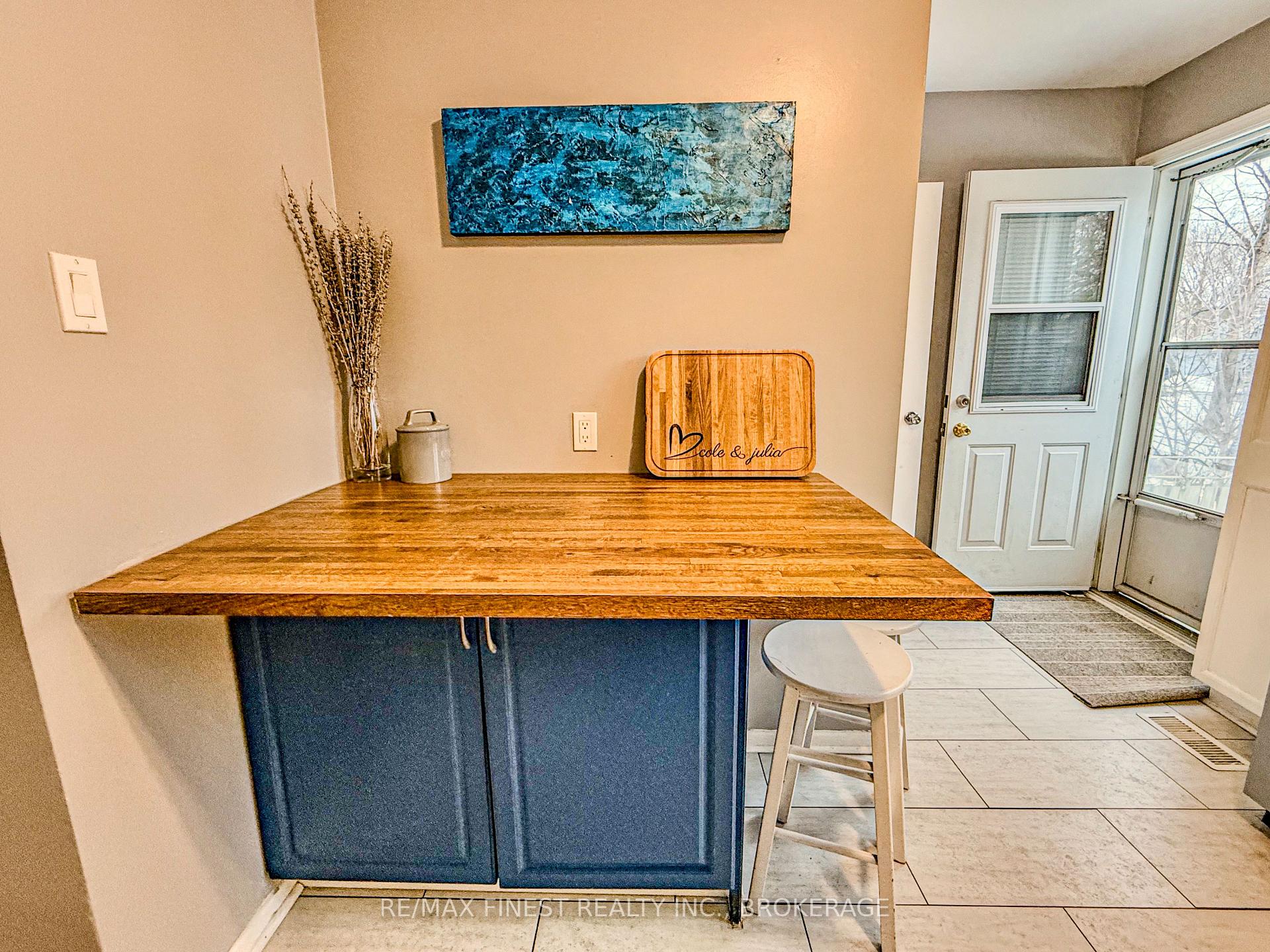 Photo 10 of 207 Raglan Road, Kingston, East of Sir John A. Blvd — HOMEH