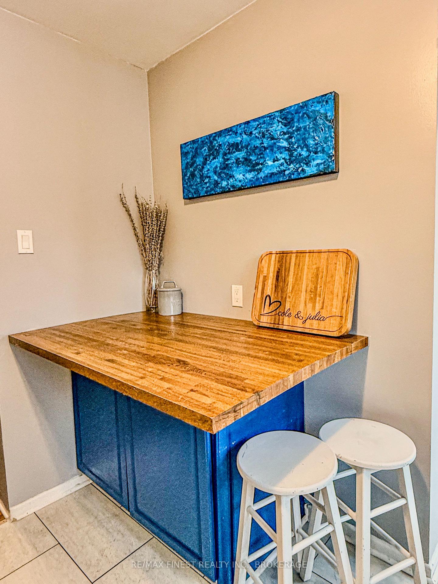 Photo 11 of 207 Raglan Road, Kingston, East of Sir John A. Blvd — HOMEH