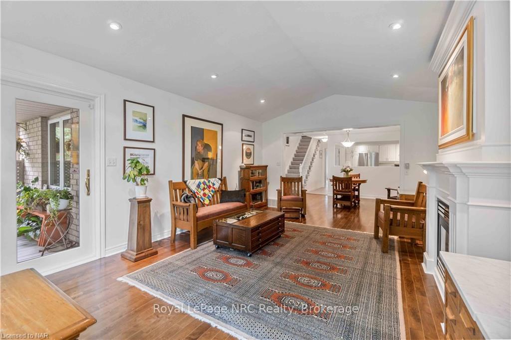 Photo 12 of 47 Stonegate Place, Pelham, Fonthill — HOMEH