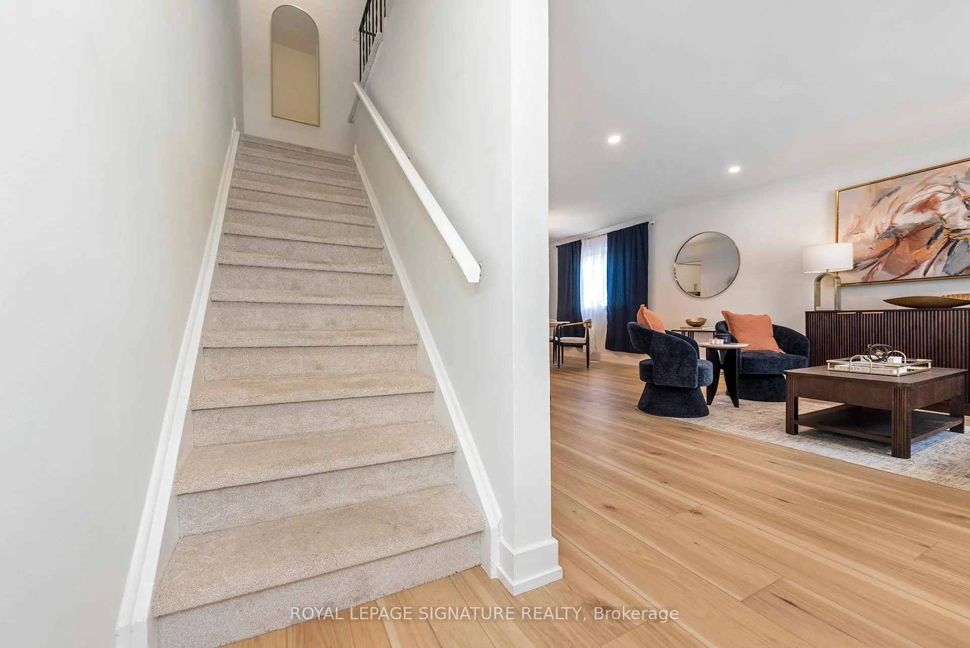 Photo 3 of 60-62 Delawana Drive, Hamilton, Riverdale — HOMEH