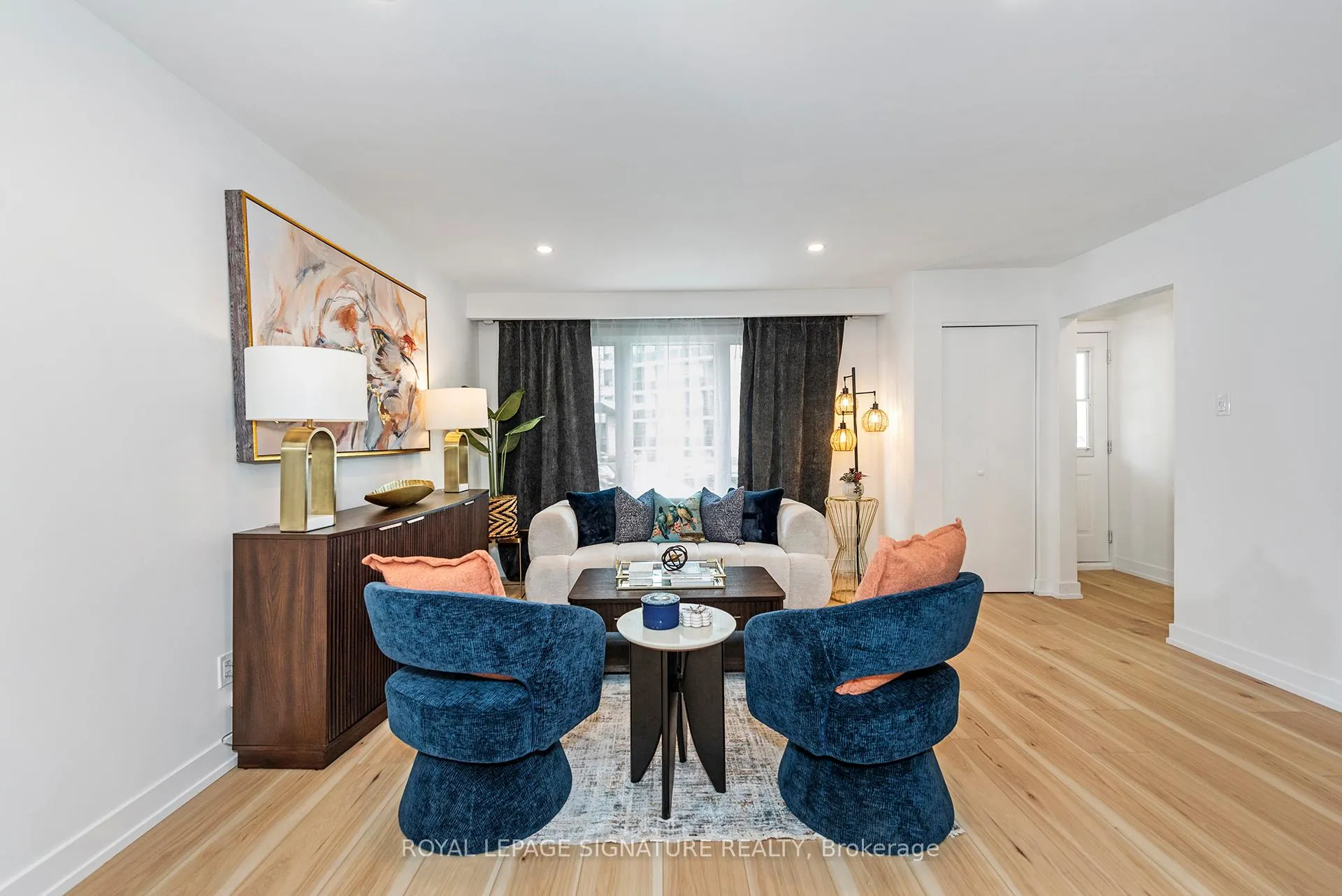 Photo 8 of 60-62 Delawana Drive, Hamilton, Riverdale — HOMEH