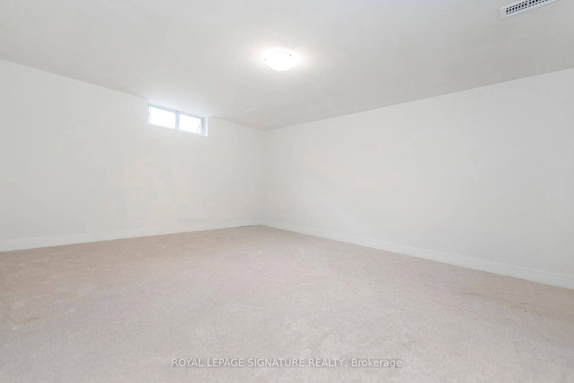 Photo 42 of 60-62 Delawana Drive, Hamilton, Riverdale — HOMEH