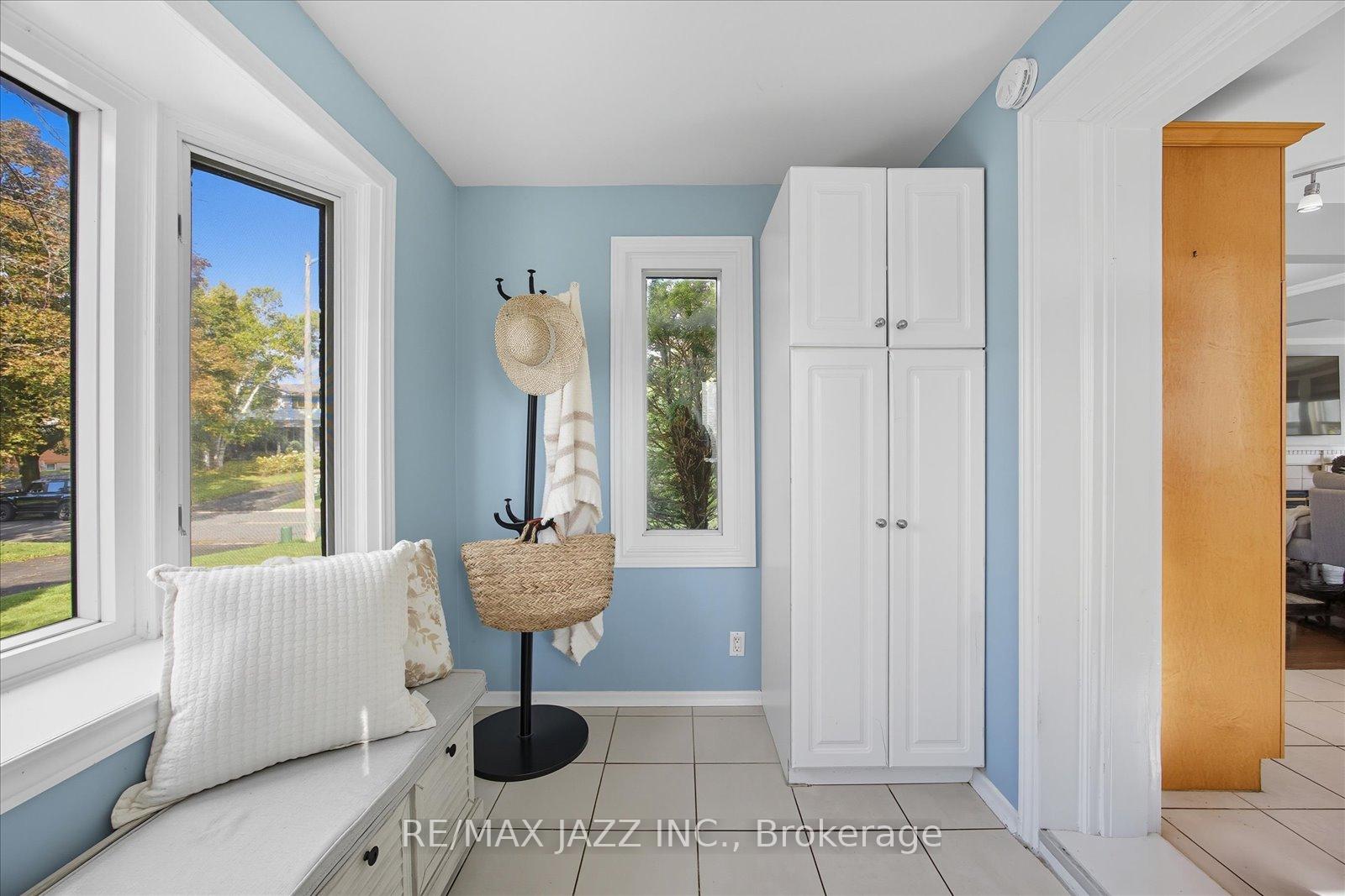 Photo 19 of 145 Switzer Drive, Oshawa, Centennial — HOMEH