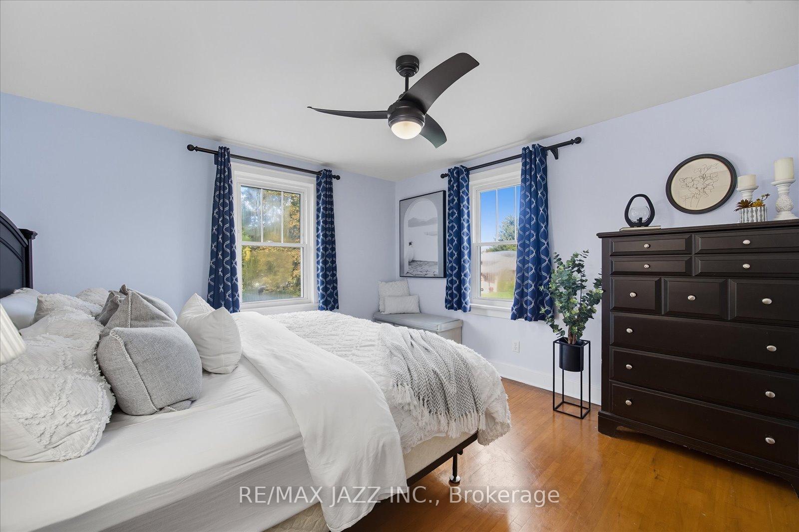 Photo 22 of 145 Switzer Drive, Oshawa, Centennial — HOMEH