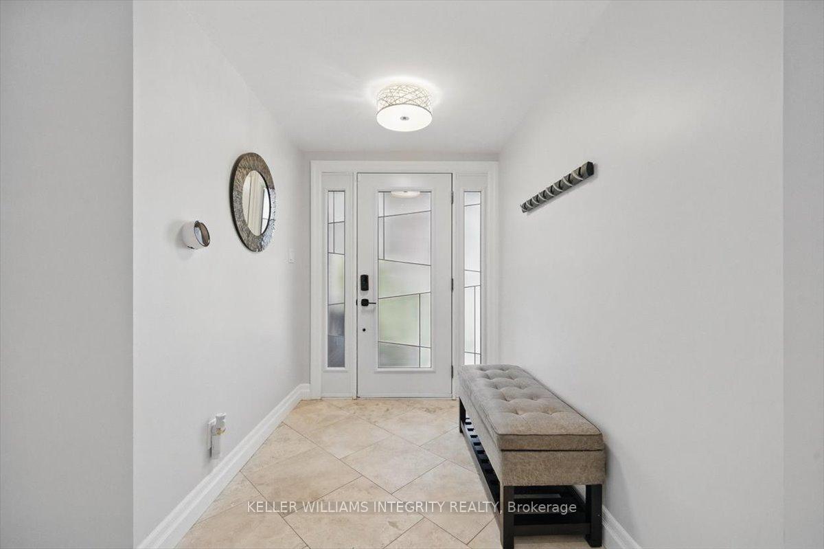 Photo 4 of 576 Princess Louise Drive, Ottawa, Fallingbrook/Ridgemount — HOMEH