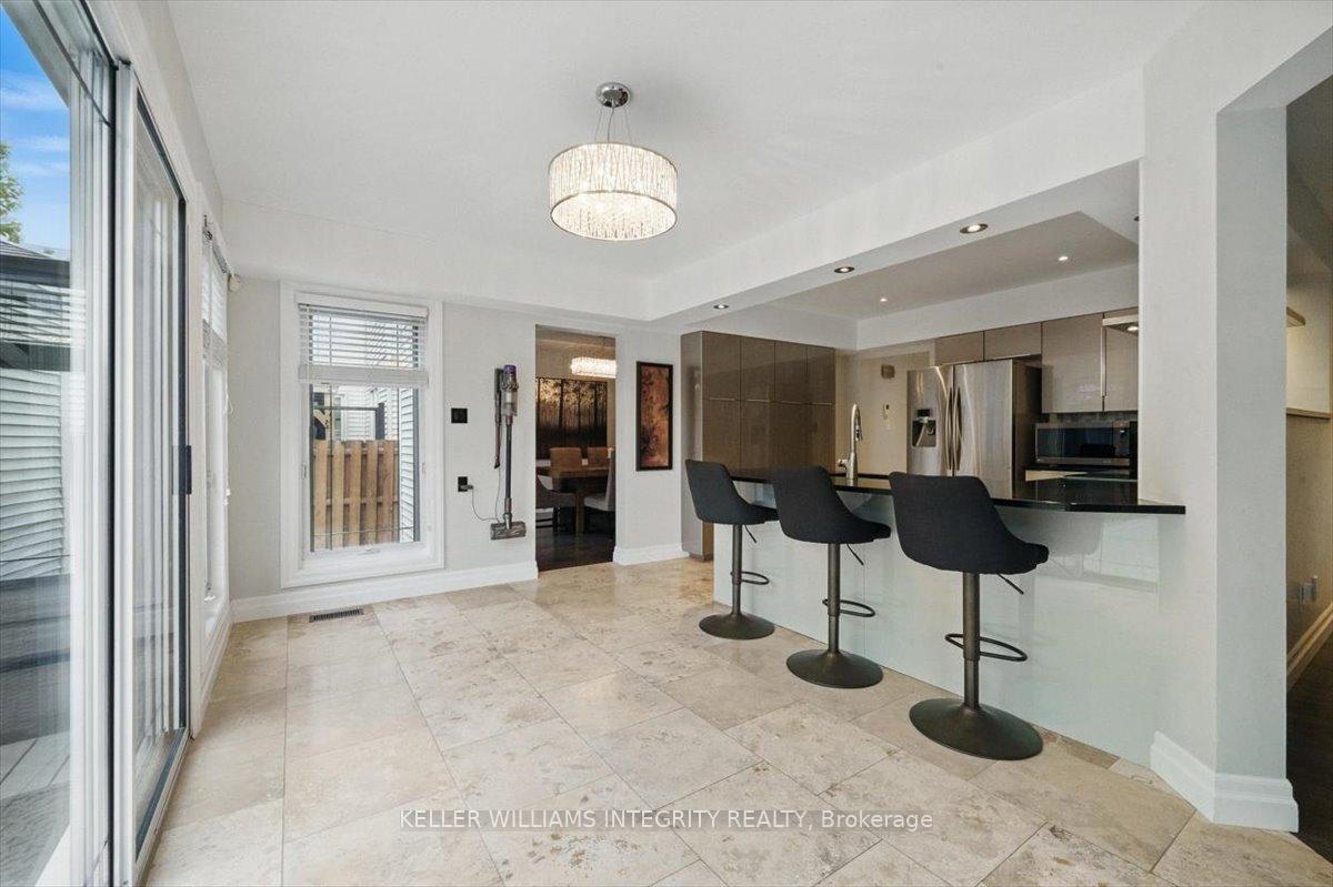 Photo 16 of 576 Princess Louise Drive, Ottawa, Fallingbrook/Ridgemount — HOMEH