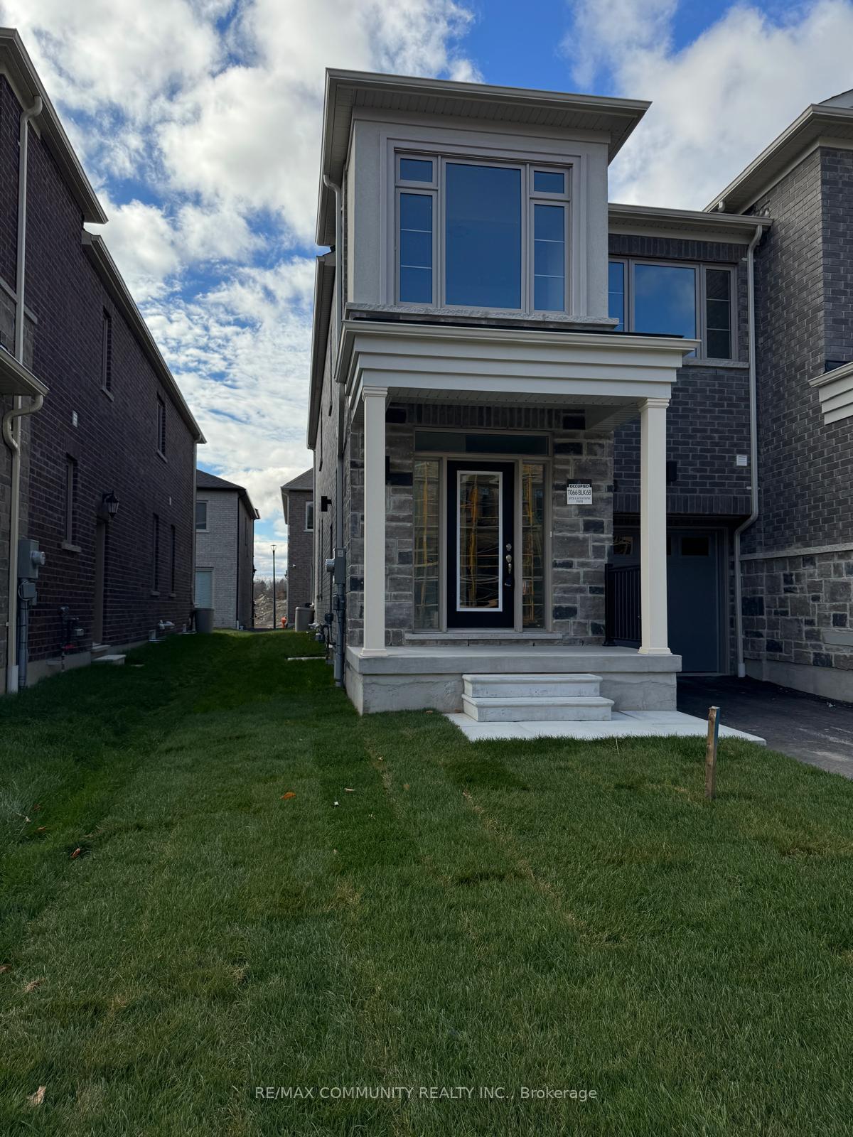 Photo 1 of 2978 Gatestone Path, Pickering, Rural Pickering — HOMEH