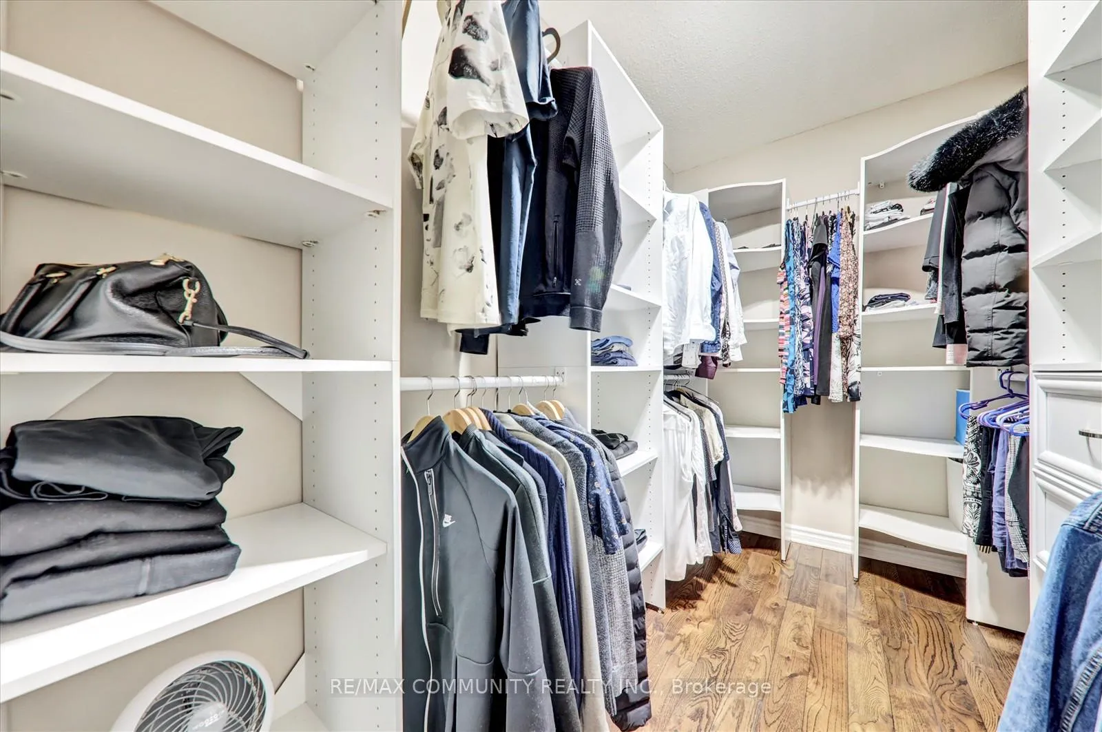 Photo 25 of 429 Staghorn Road, Pickering, Rosebank — HOMEH