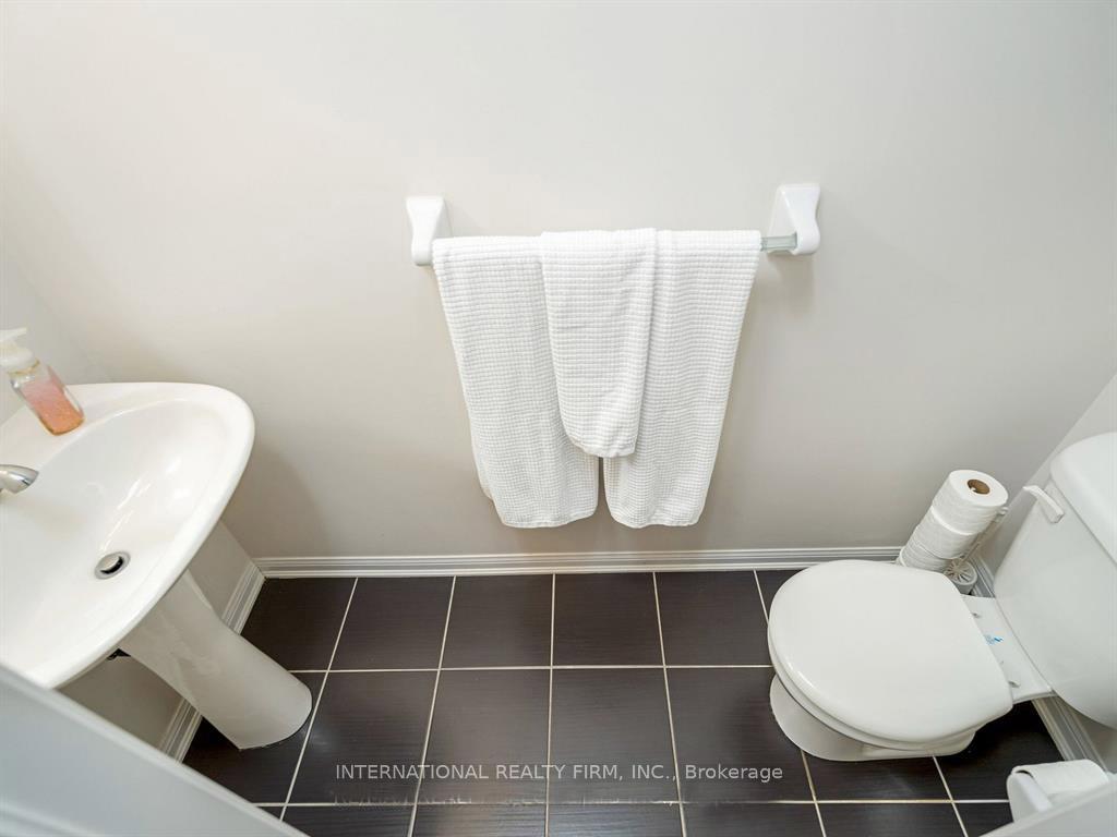 Photo 10 of 531 Cavanagh Lane, Milton, Willmott — HOMEH