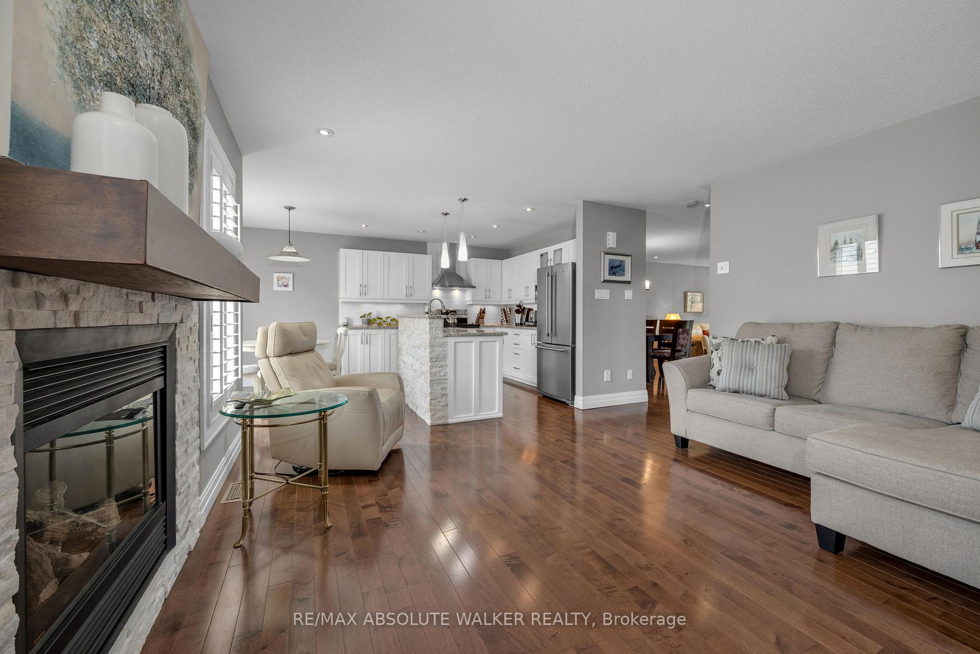 Photo 10 of 2235 Esprit Drive, Ottawa, Avalon East — HOMEH