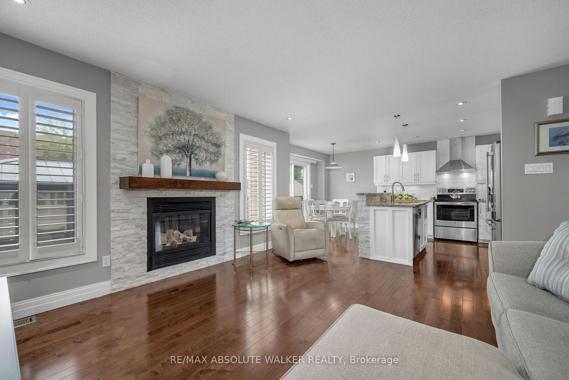 Photo 11 of 2235 Esprit Drive, Ottawa, Avalon East — HOMEH