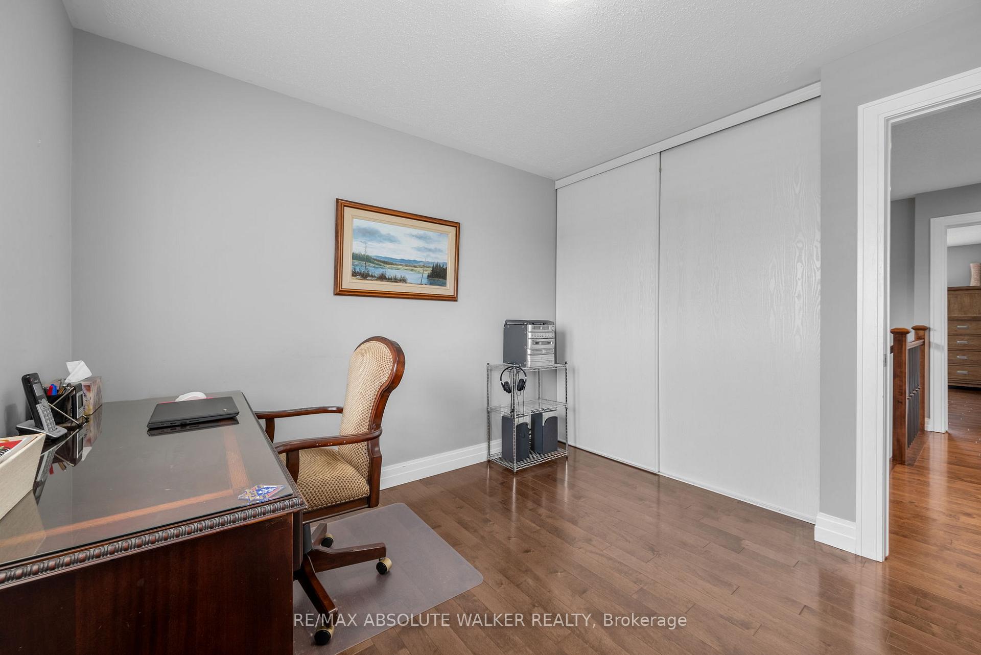 Photo 25 of 2235 Esprit Drive, Ottawa, Avalon East — HOMEH