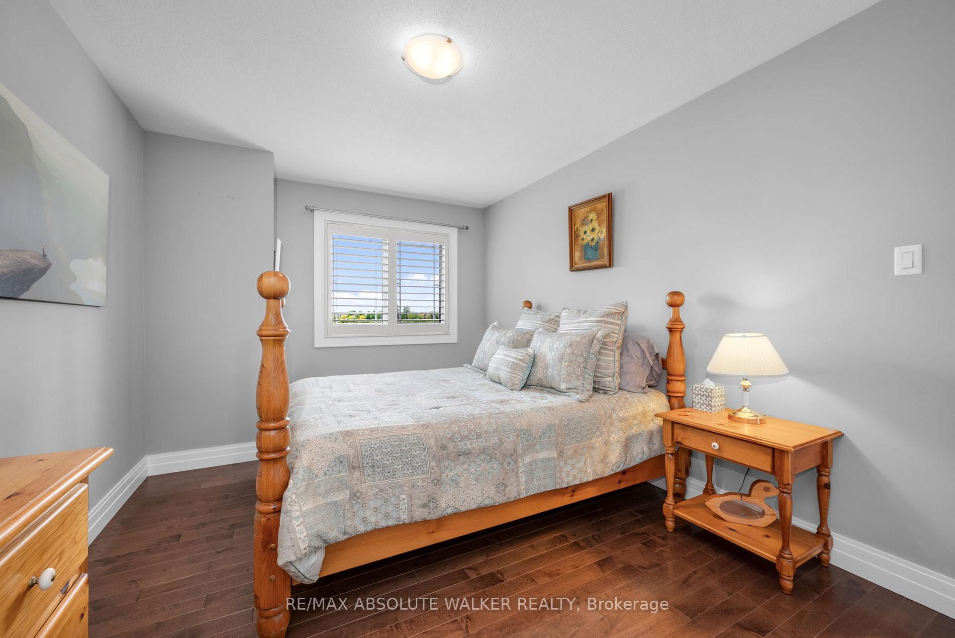 Photo 27 of 2235 Esprit Drive, Ottawa, Avalon East — HOMEH