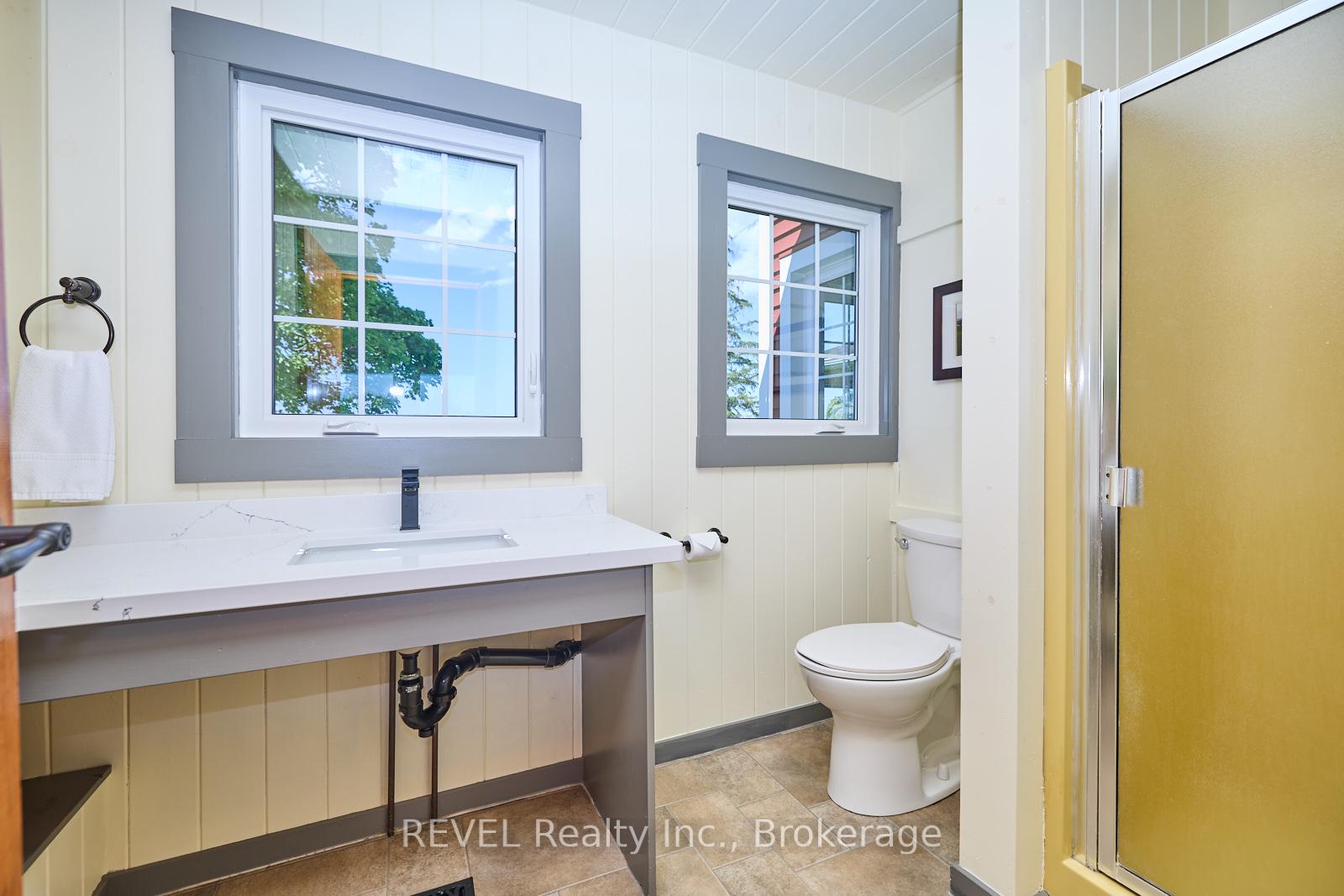Photo 20 of 858 Metler Road, Pelham, North Pelham — HOMEH