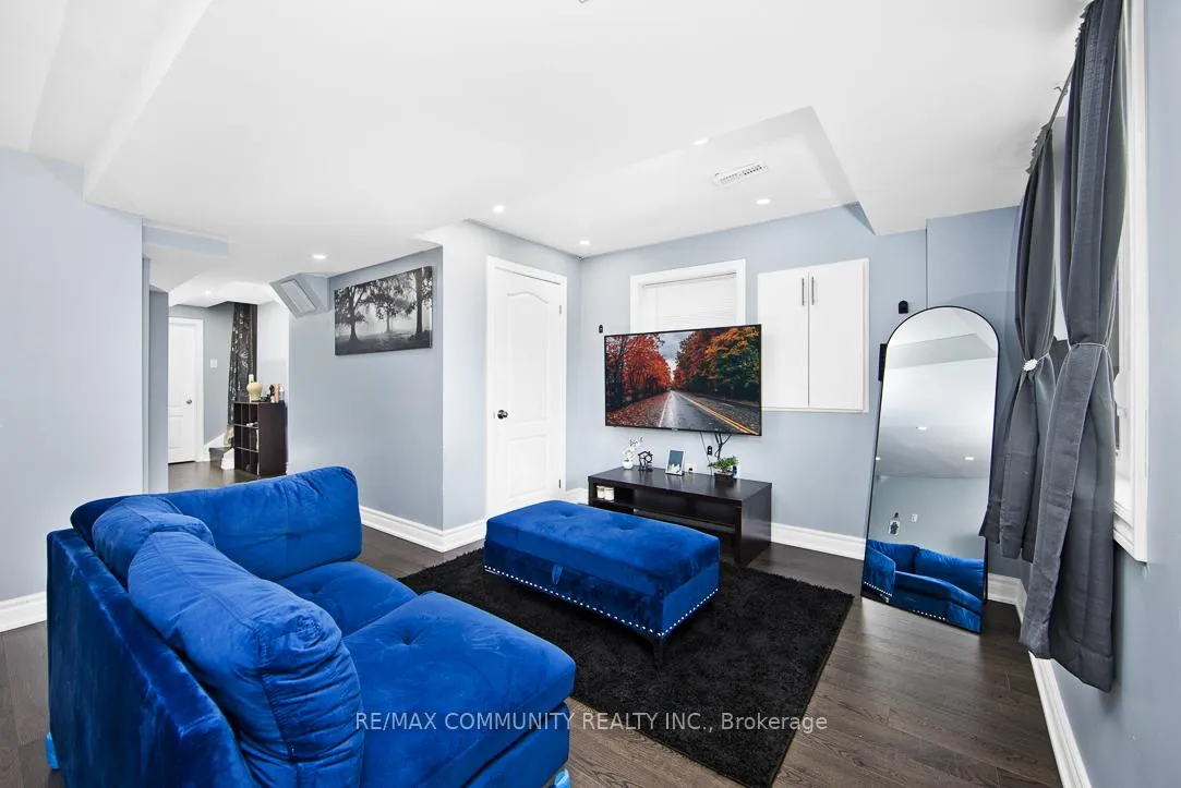 Photo 20 of 1073 Skyridge Boulevard, Pickering, Rural Pickering — HOMEH