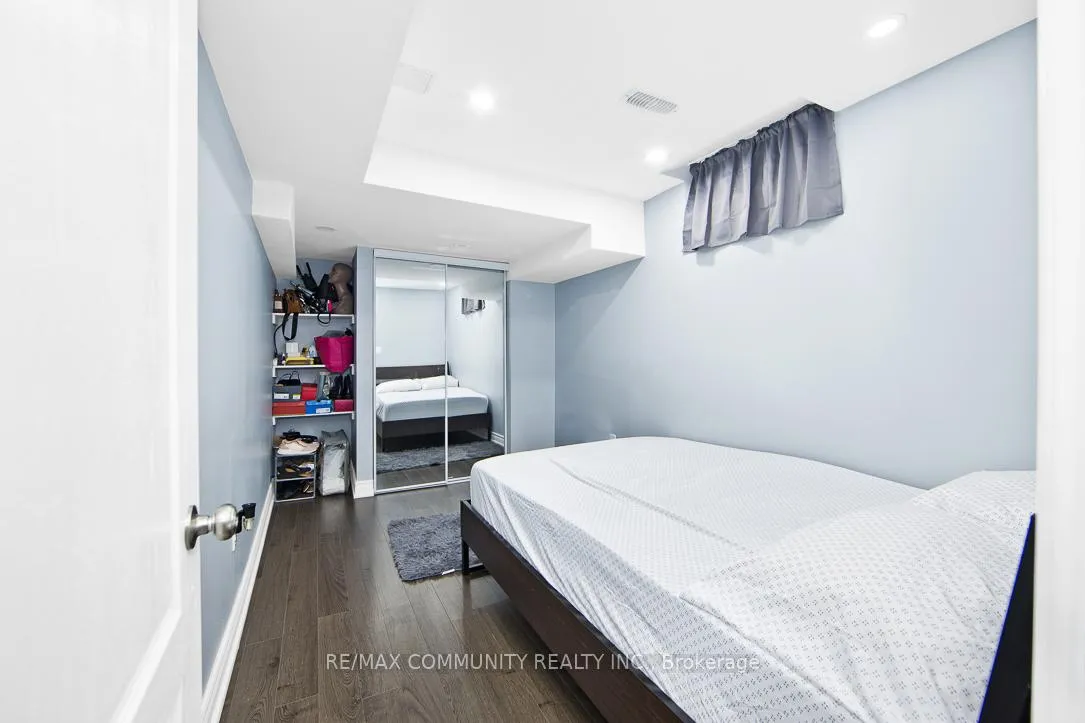Photo 22 of 1073 Skyridge Boulevard, Pickering, Rural Pickering — HOMEH