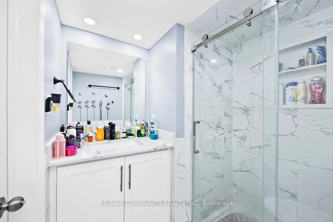 Photo 23 of 1073 Skyridge Boulevard, Pickering, Rural Pickering — HOMEH