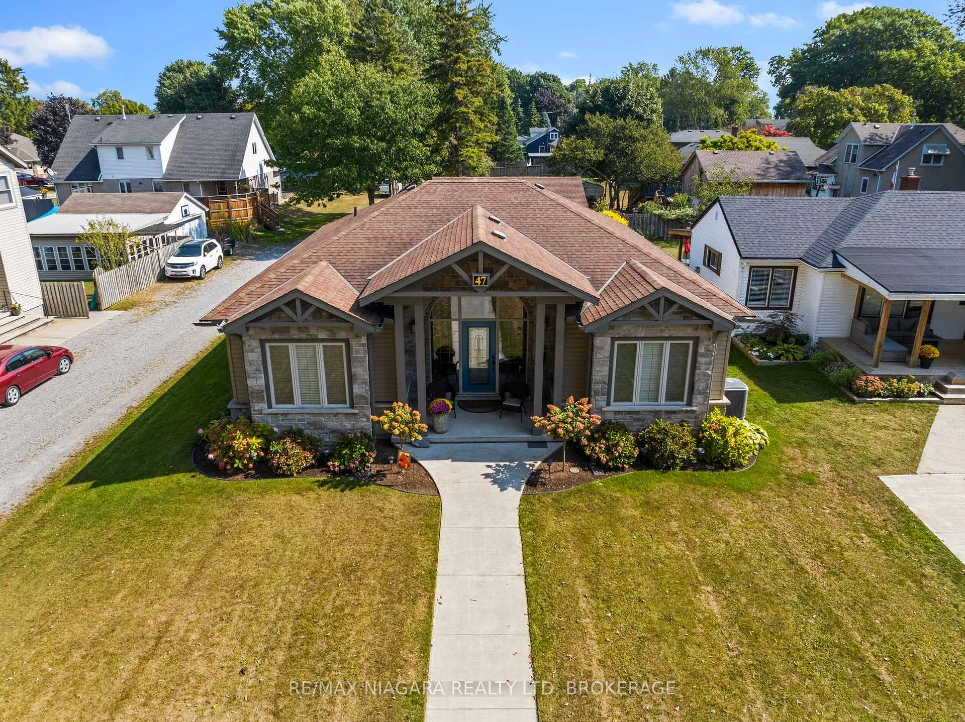 Photo 30 of 47 Rosemount Avenue, Port Colborne, Sugarloaf — HOMEH