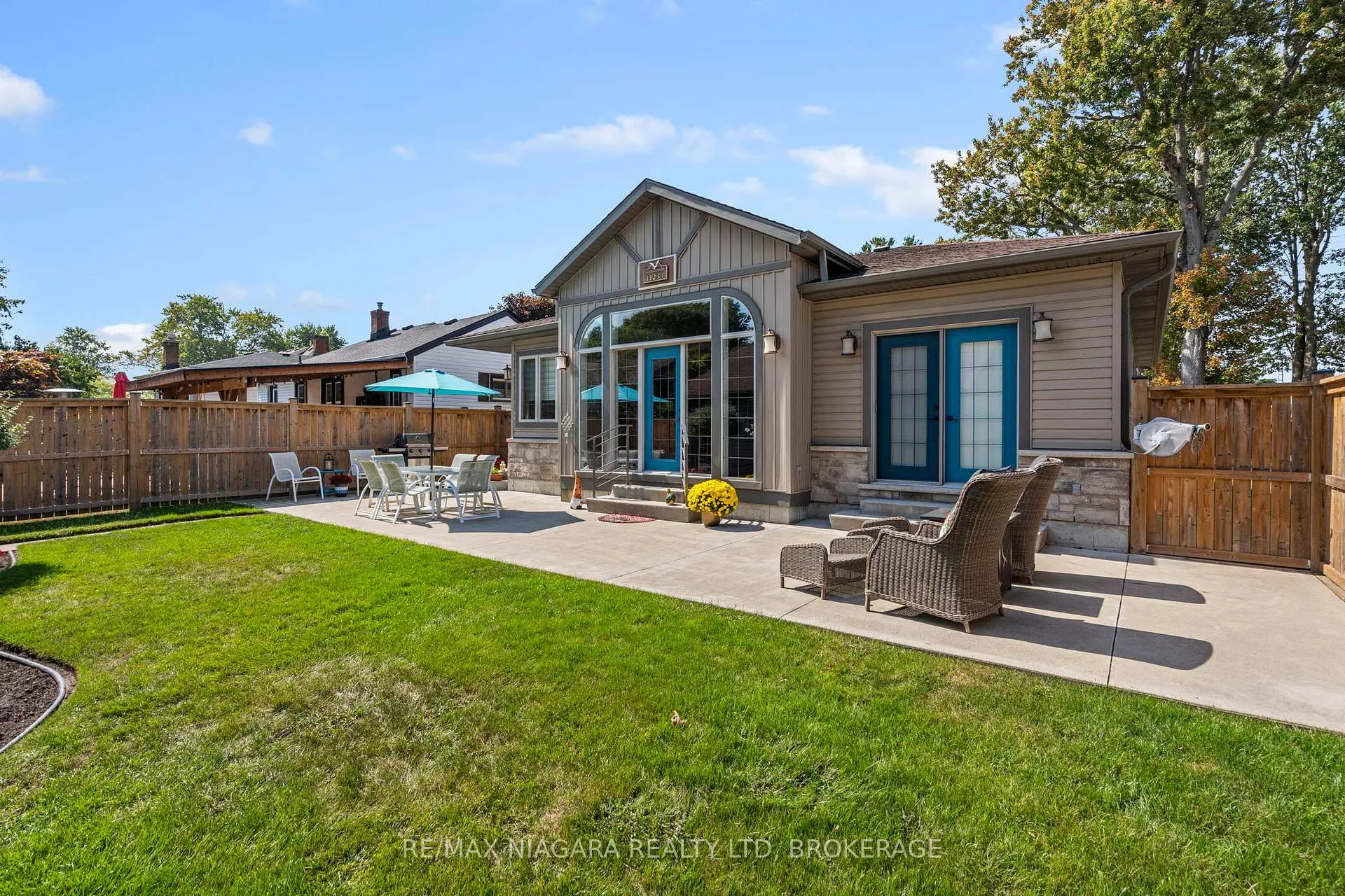 Photo 42 of 47 Rosemount Avenue, Port Colborne, Sugarloaf — HOMEH