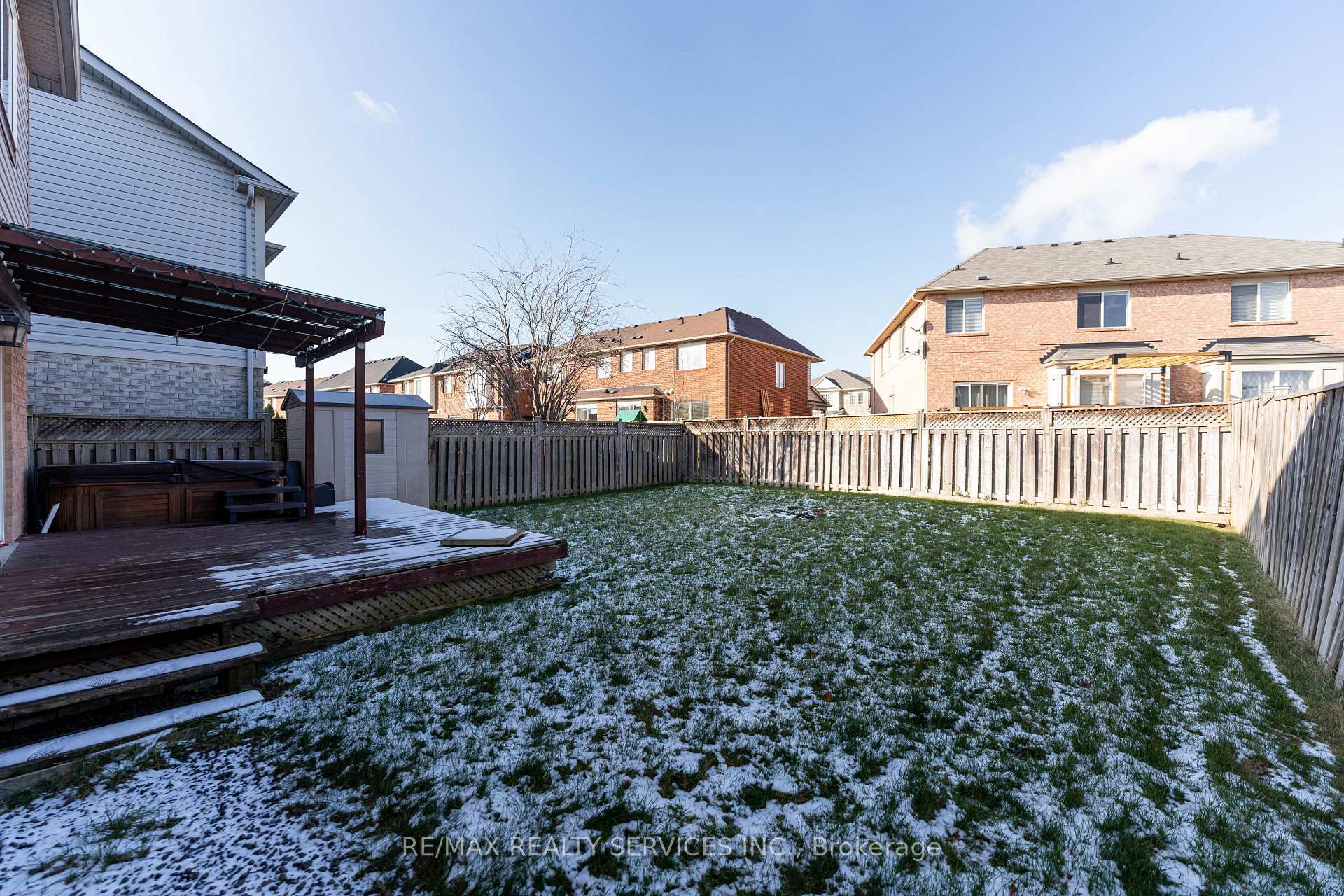 Photo 39 of 975 kennedy Circle, Milton, Coates — HOMEH