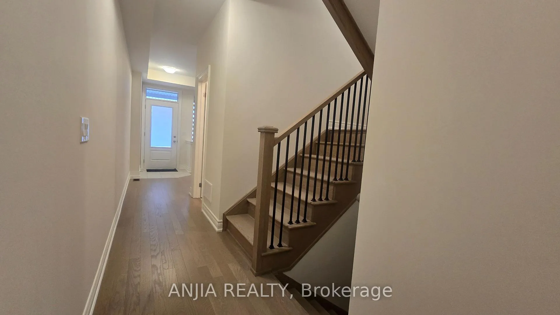 Photo 4 of 2908 Whites Road, Pickering, Rural Pickering — HOMEH
