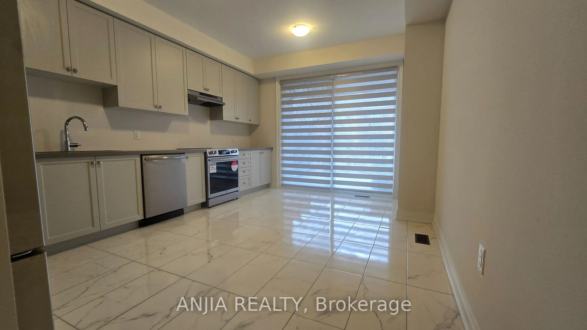 Photo 12 of 2908 Whites Road, Pickering, Rural Pickering — HOMEH
