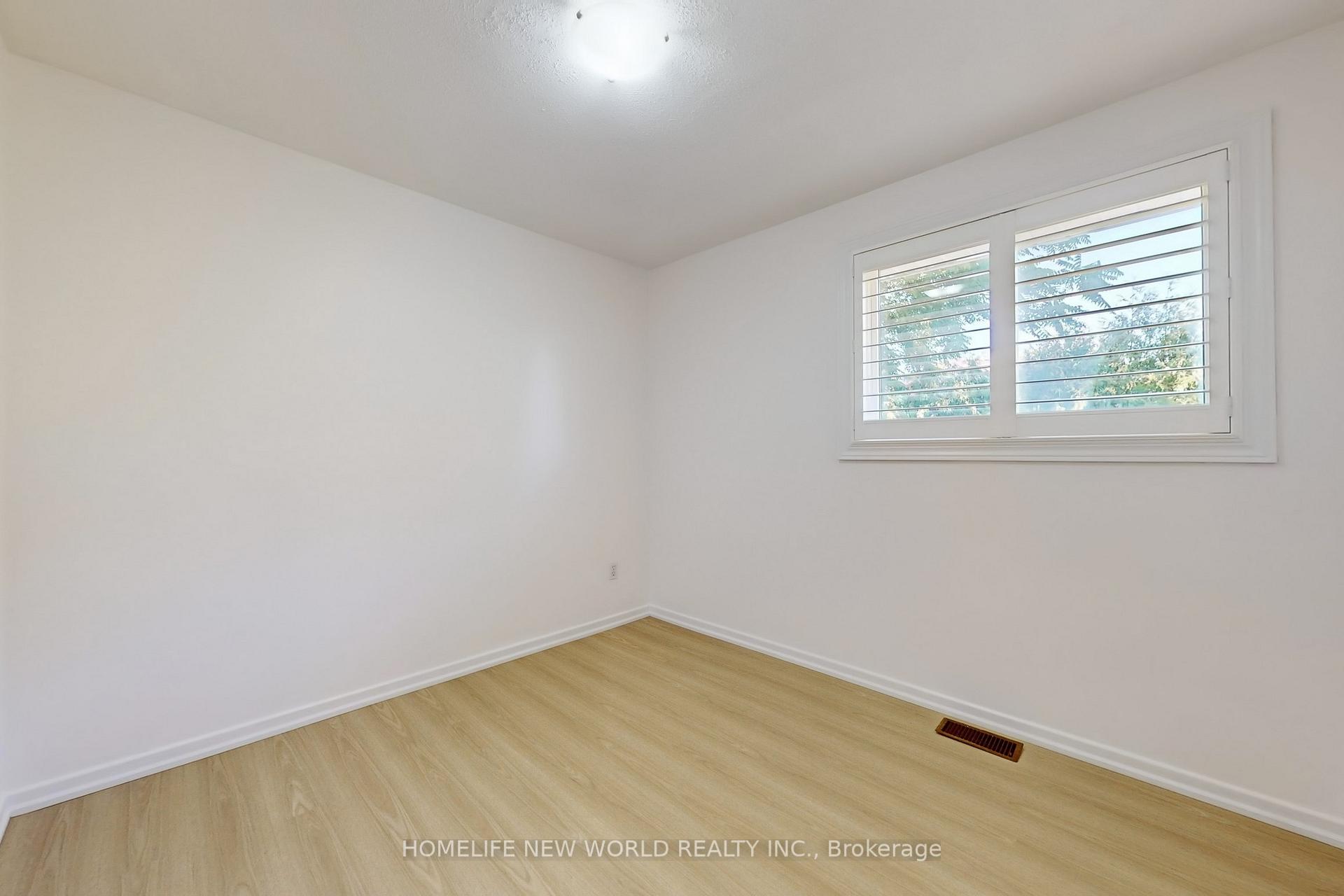 Photo 27 of 436 Arnhem Drive, Oshawa, O'Neill — HOMEH