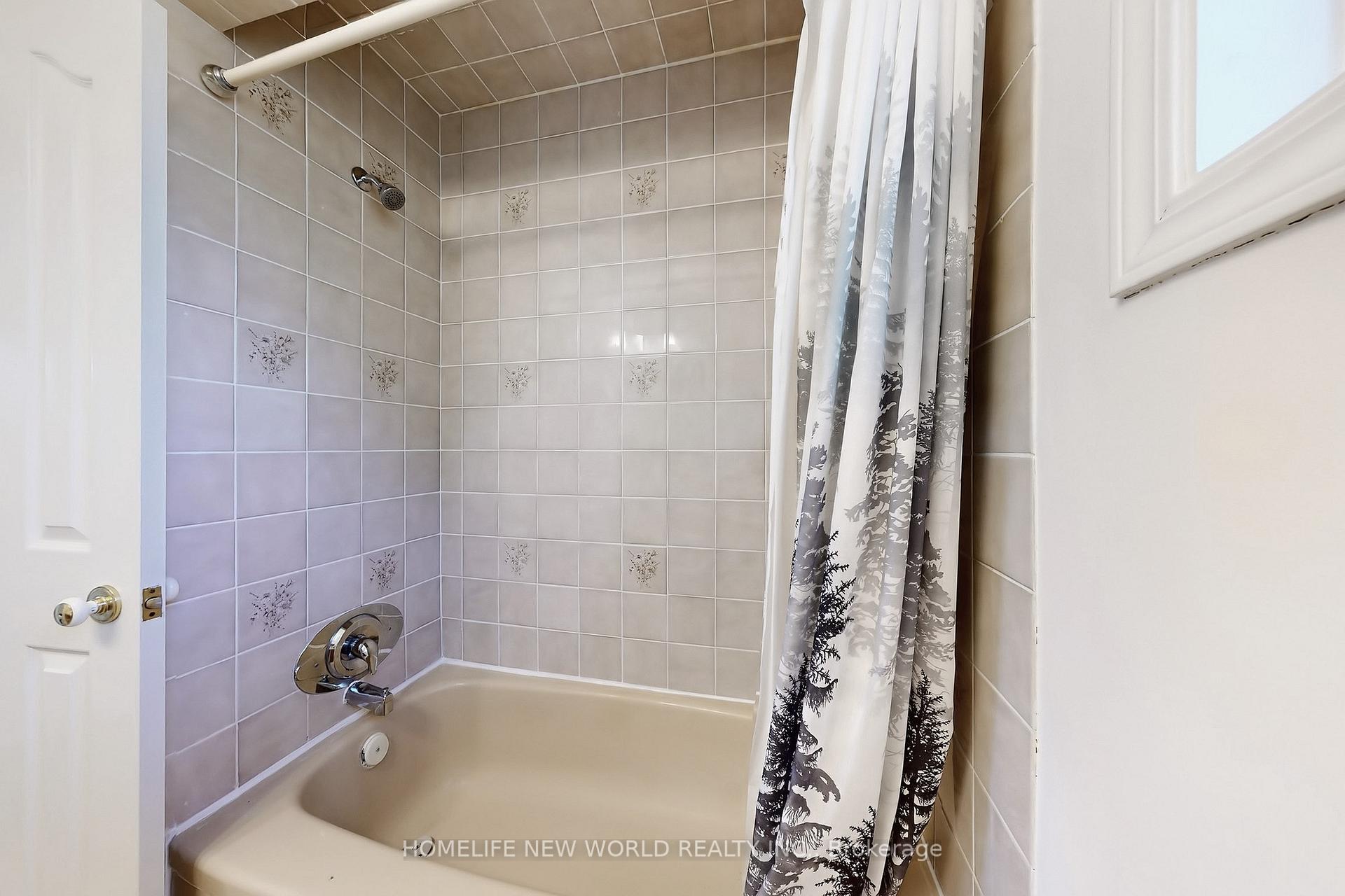 Photo 34 of 436 Arnhem Drive, Oshawa, O'Neill — HOMEH